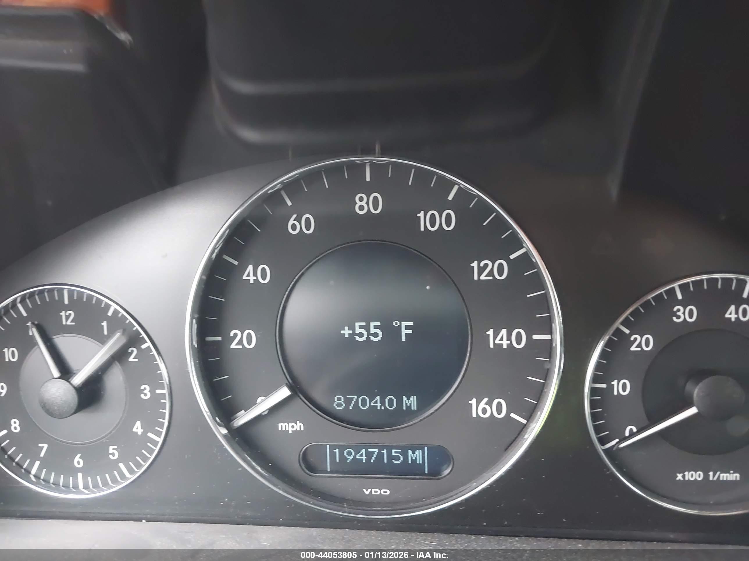 MERCEDES-BENZ E image 7