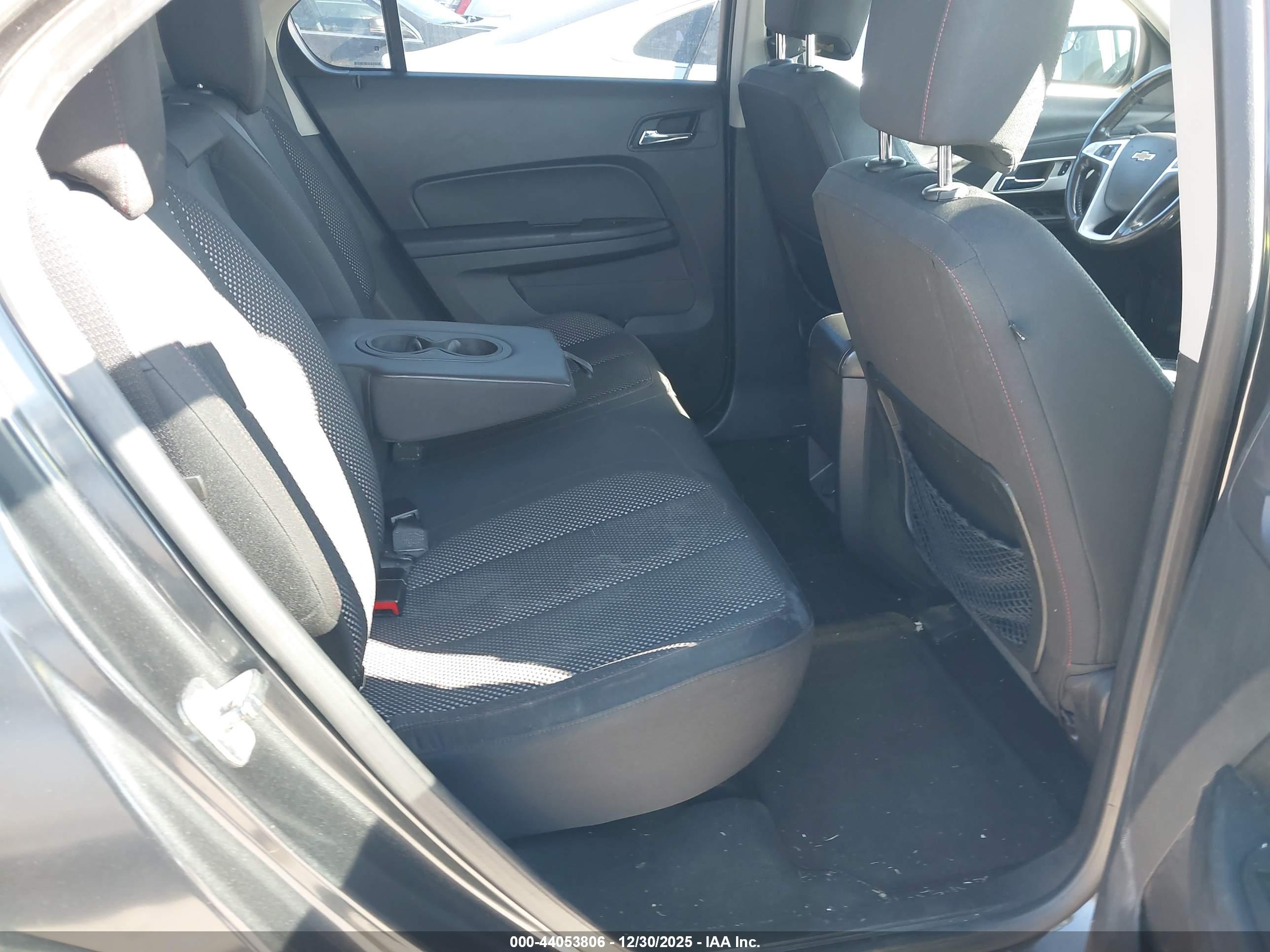 CHEVROLET EQUINOX image 8