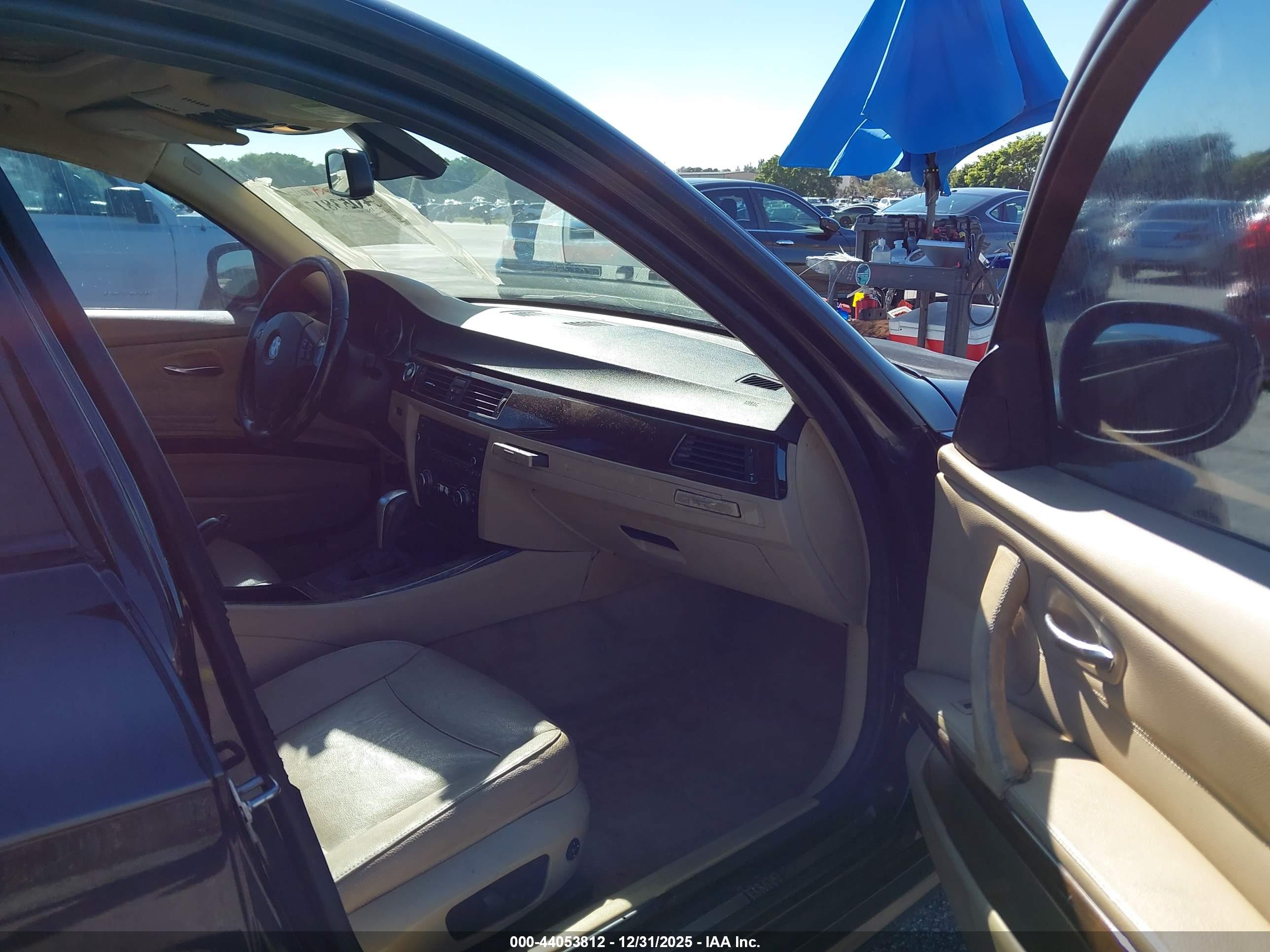 BMW 328I image 5
