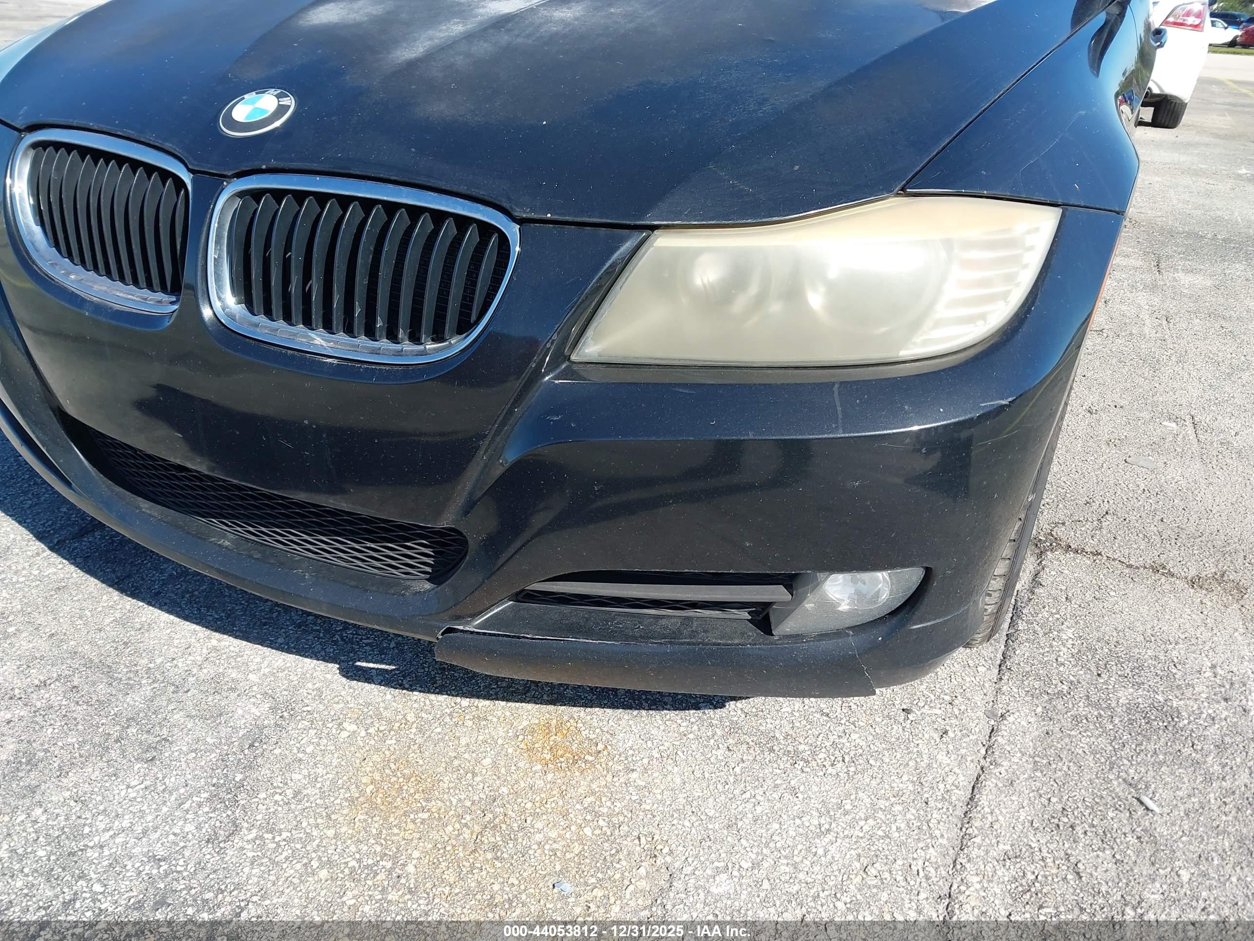 BMW 328I image 6