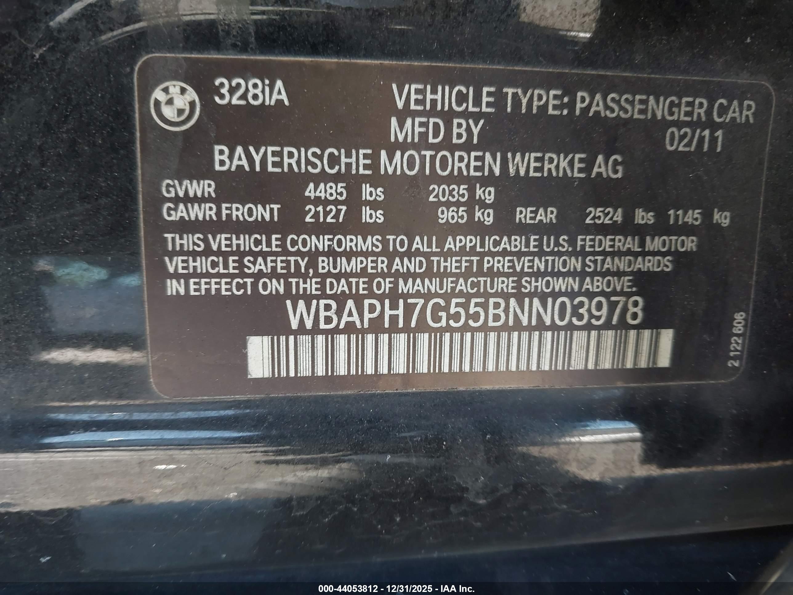 BMW 328I image 9