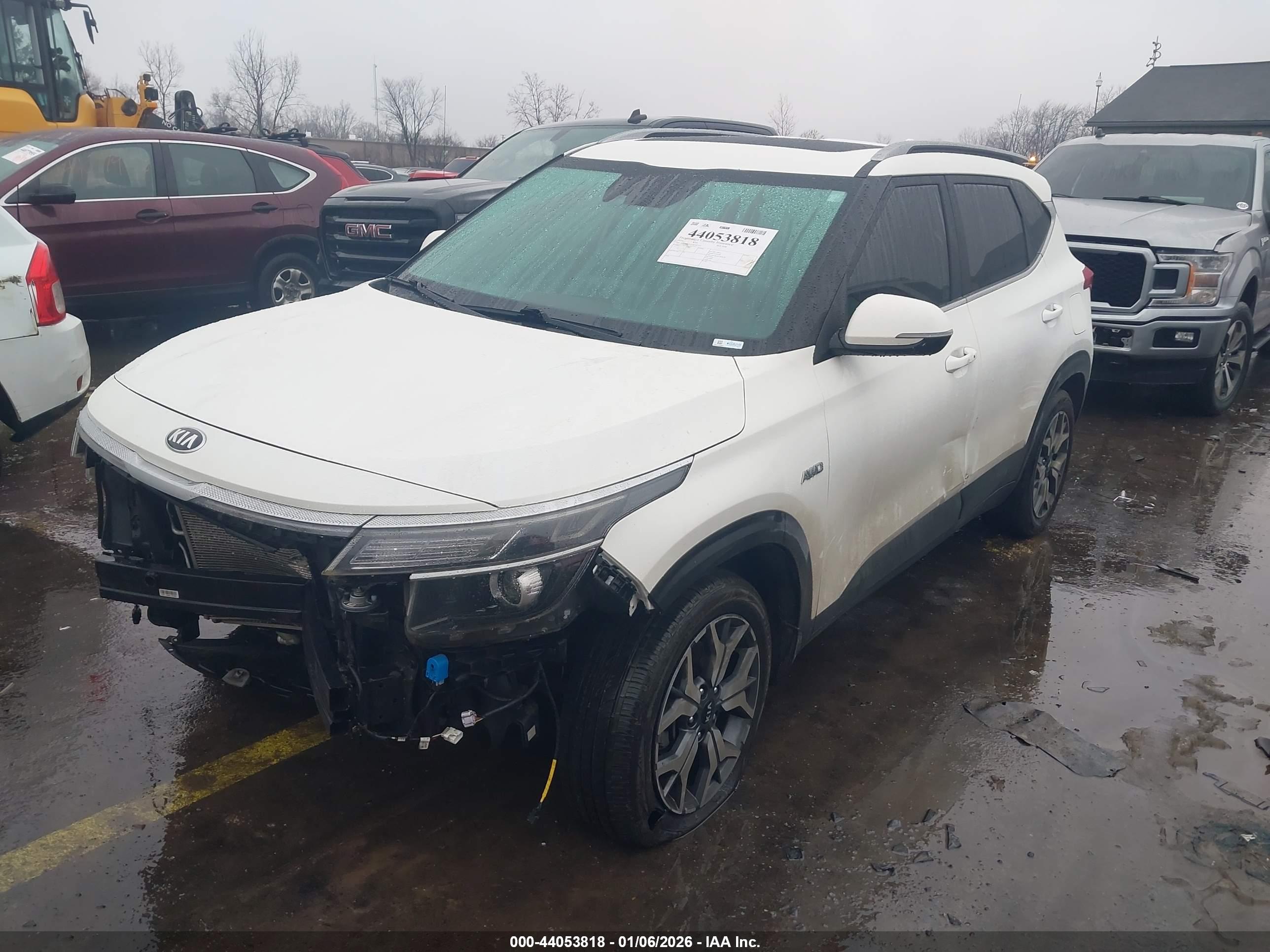 KIA SELTOS image 2