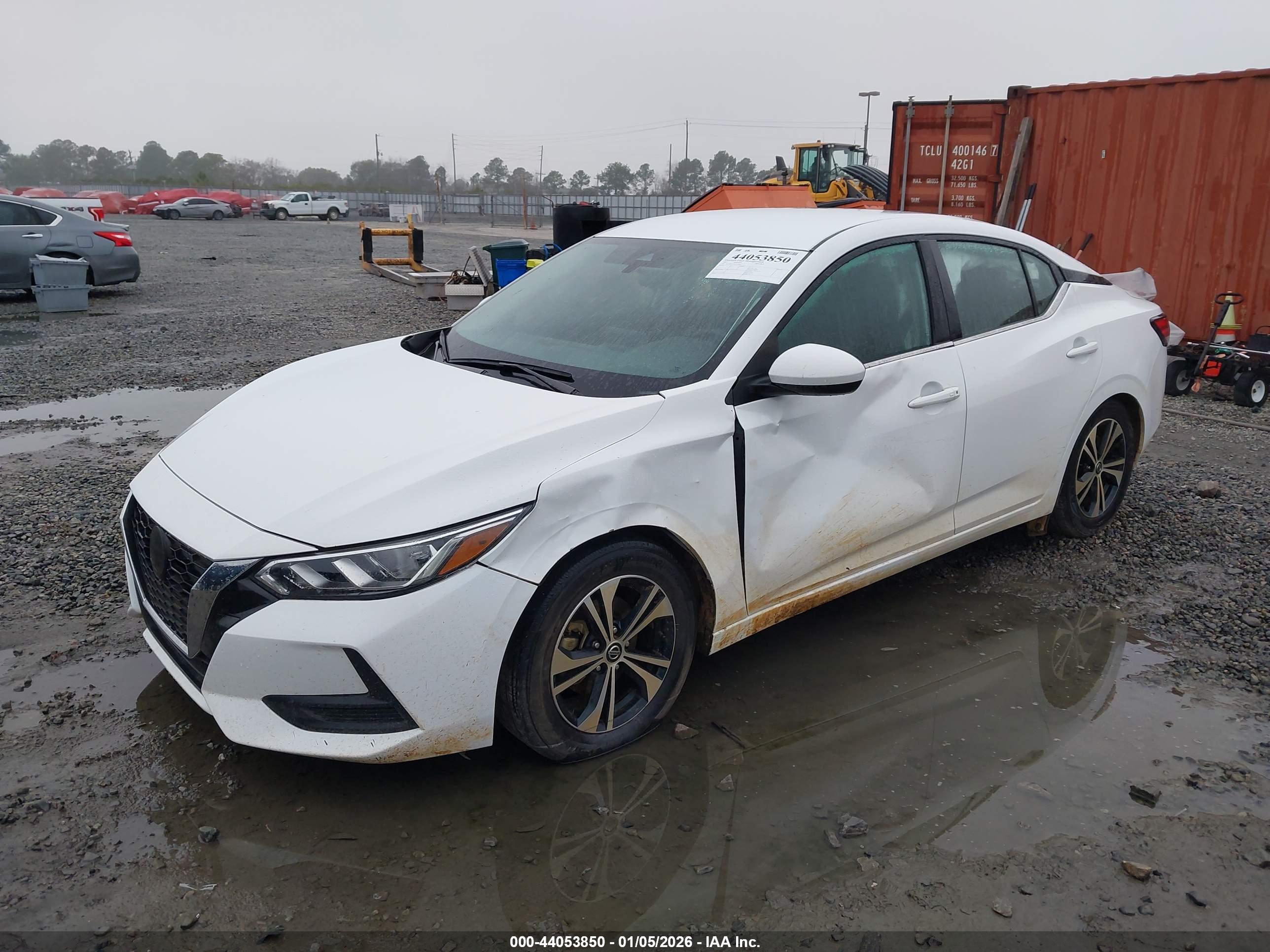 NISSAN SENTRA image 2