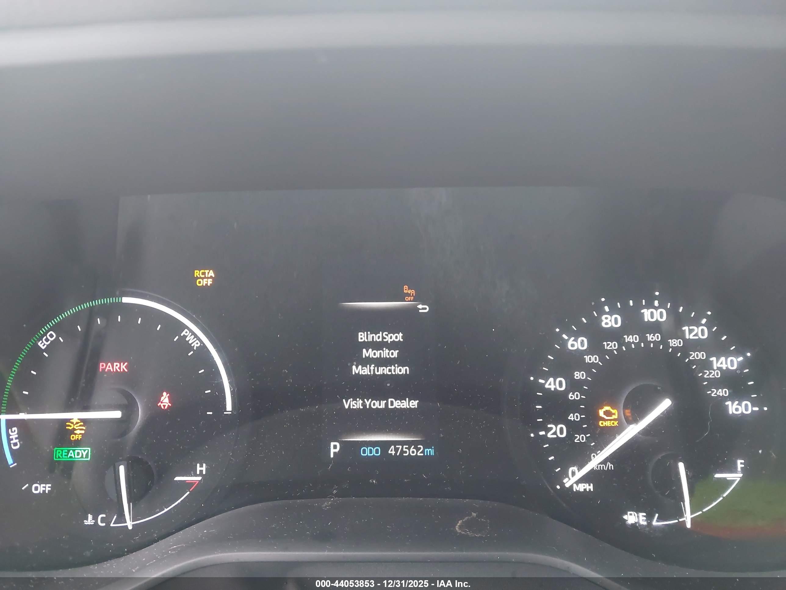 TOYOTA SIENNA image 7