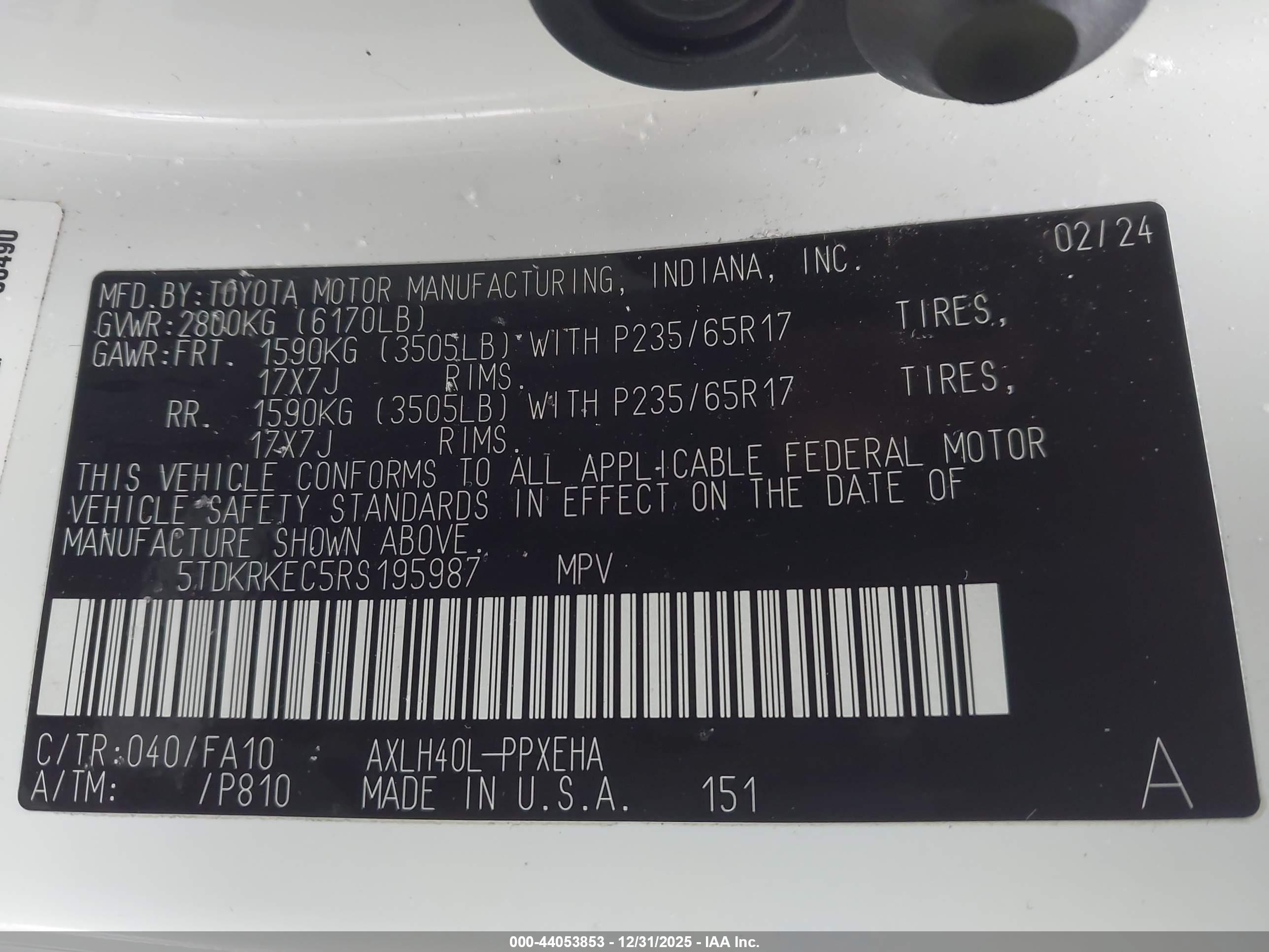 TOYOTA SIENNA image 9