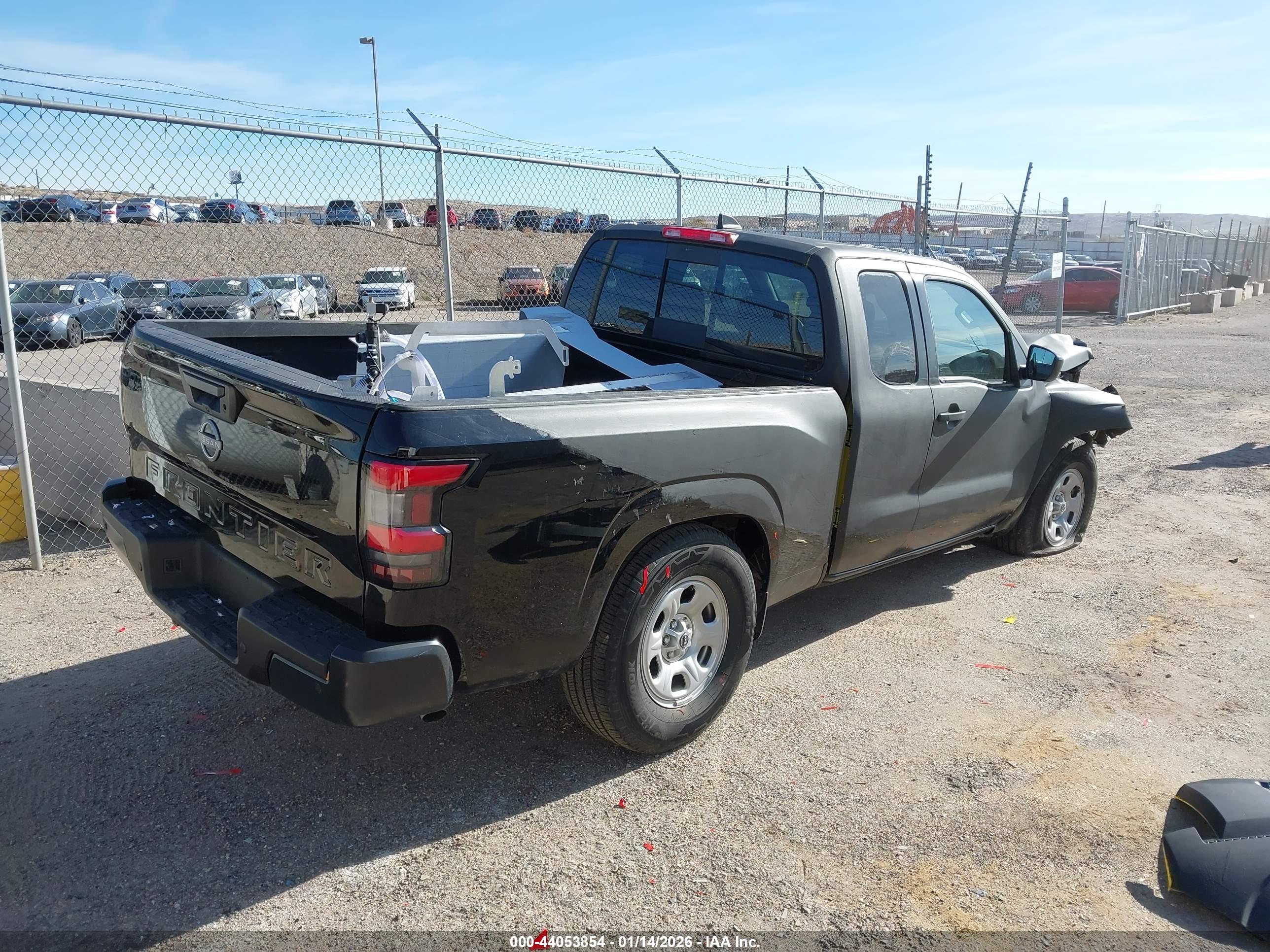 NISSAN FRONTIER image 4