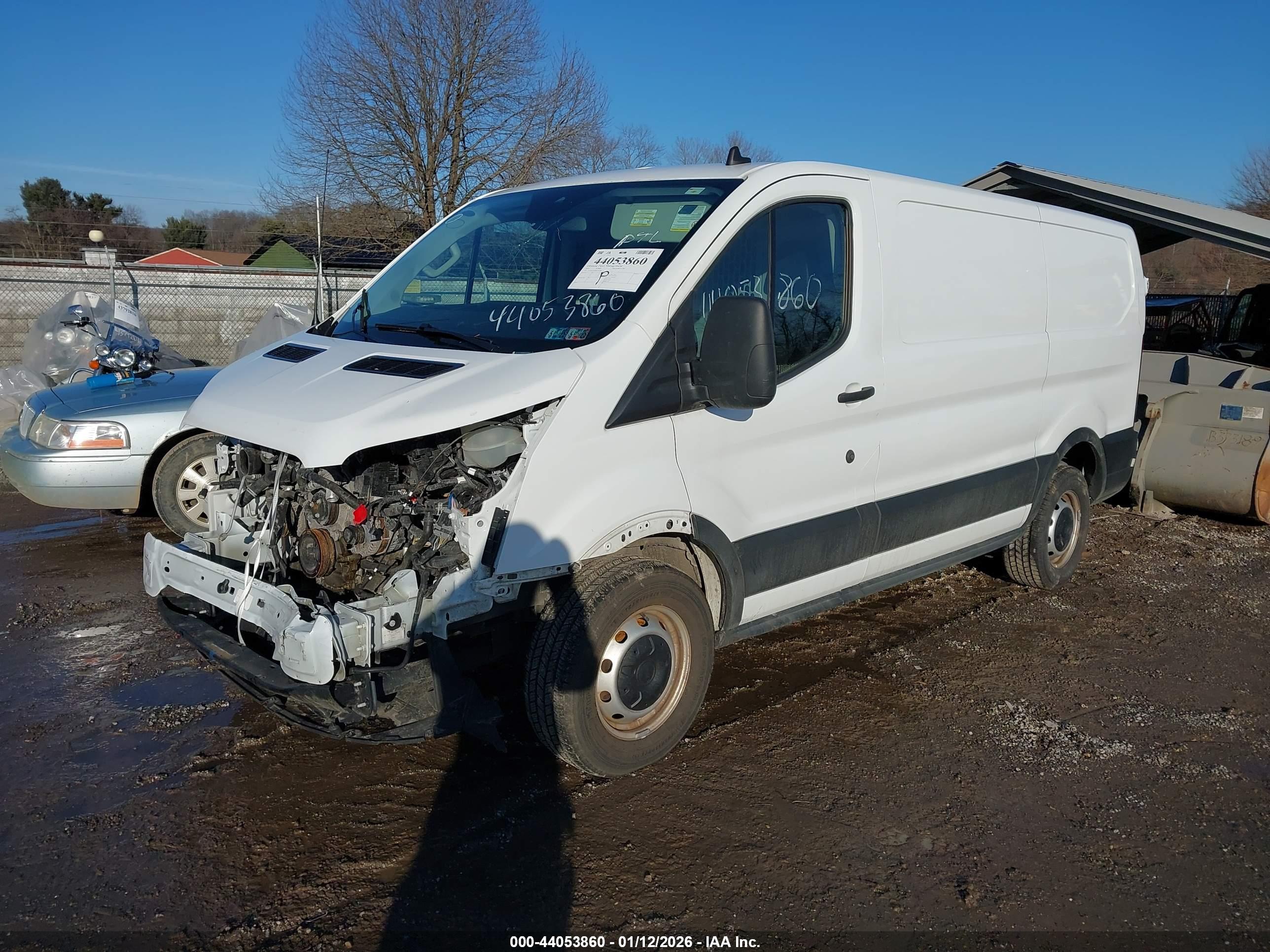 FORD TRANSIT-150 image 2