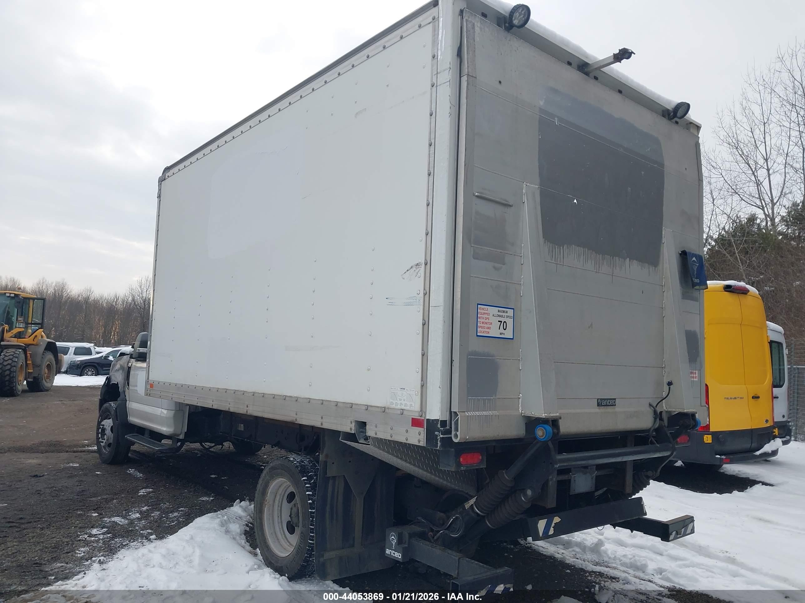 FORD F-450 image 3