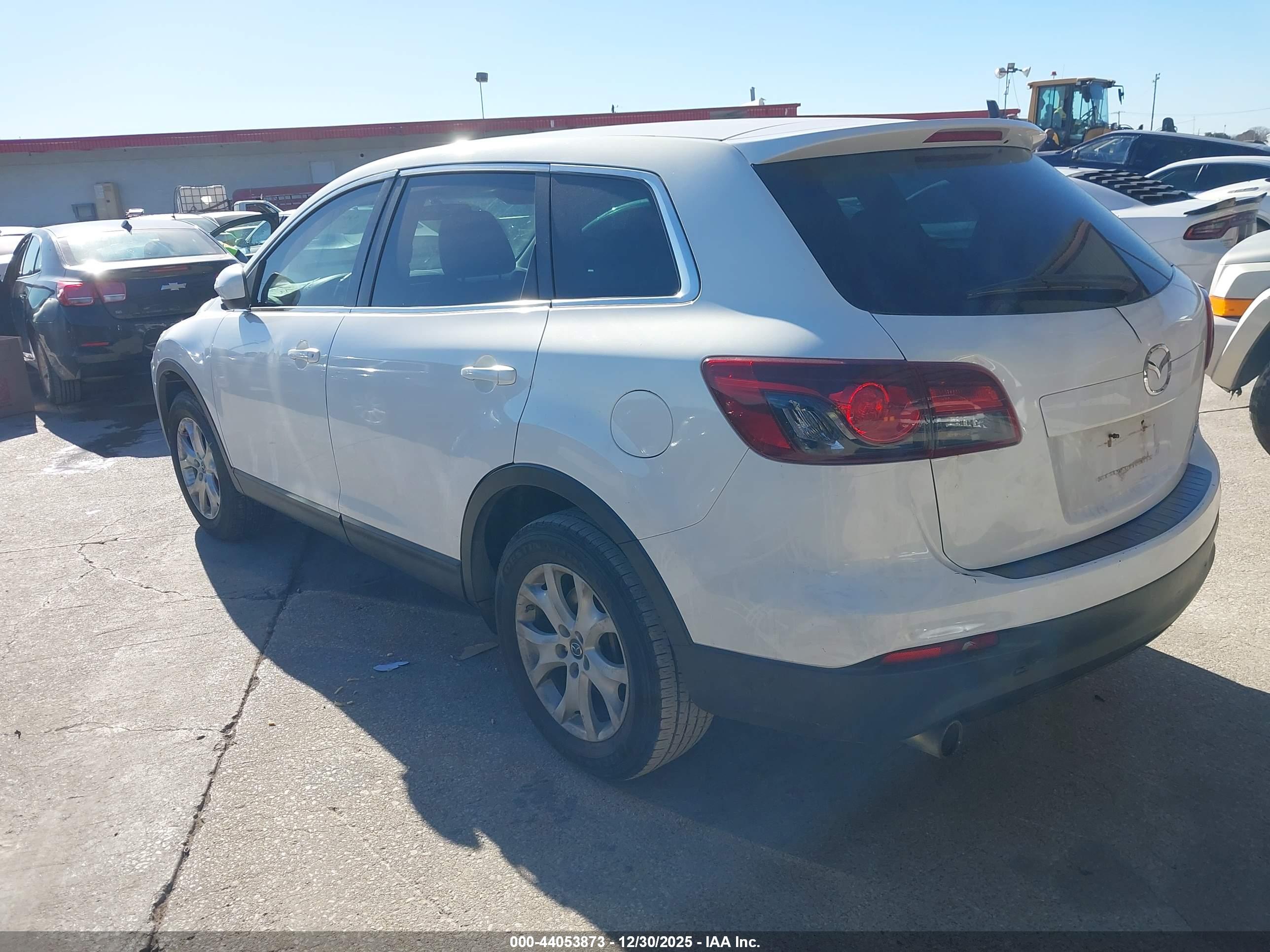 MAZDA CX-9 image 3