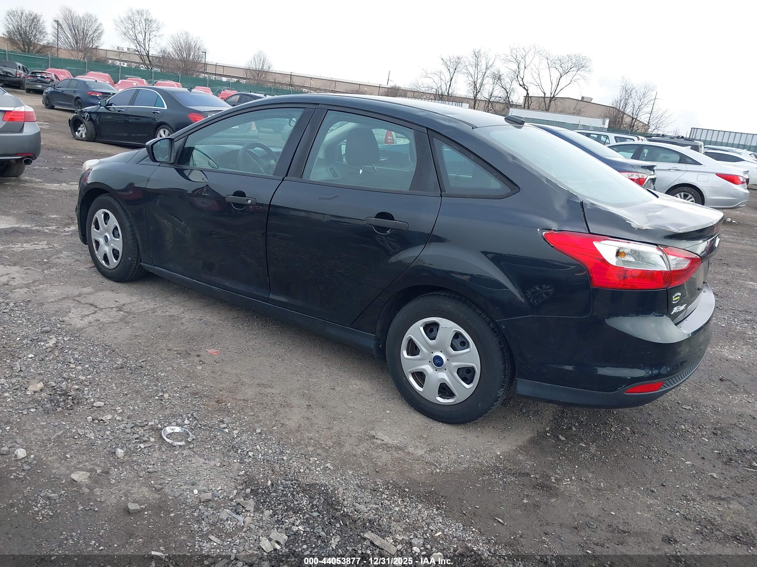 FORD FOCUS image 3