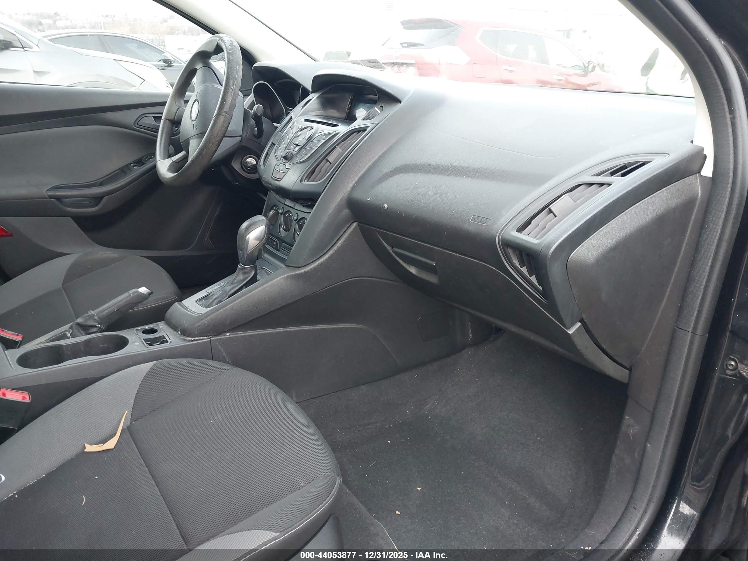 FORD FOCUS image 5