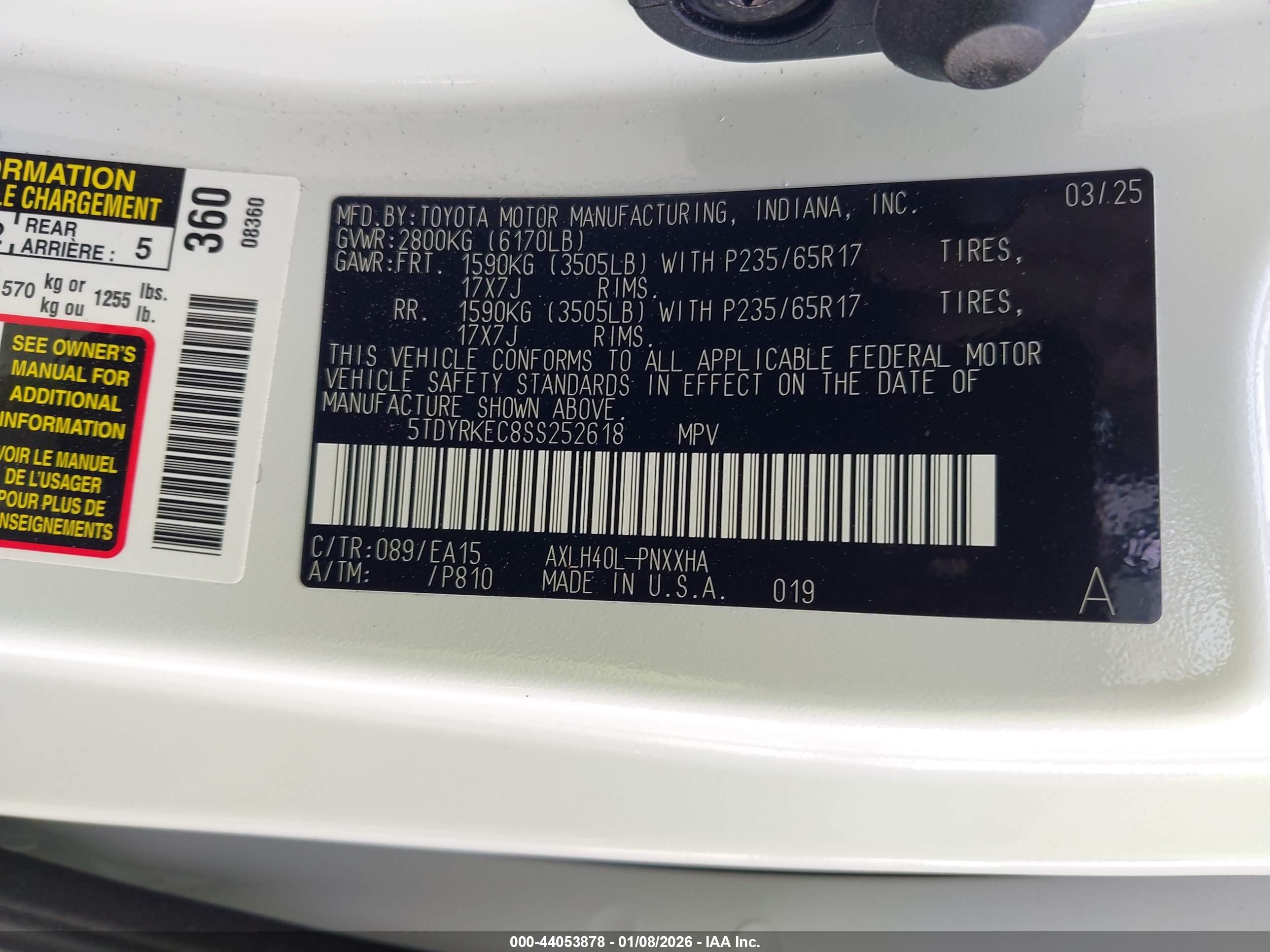 TOYOTA SIENNA image 9