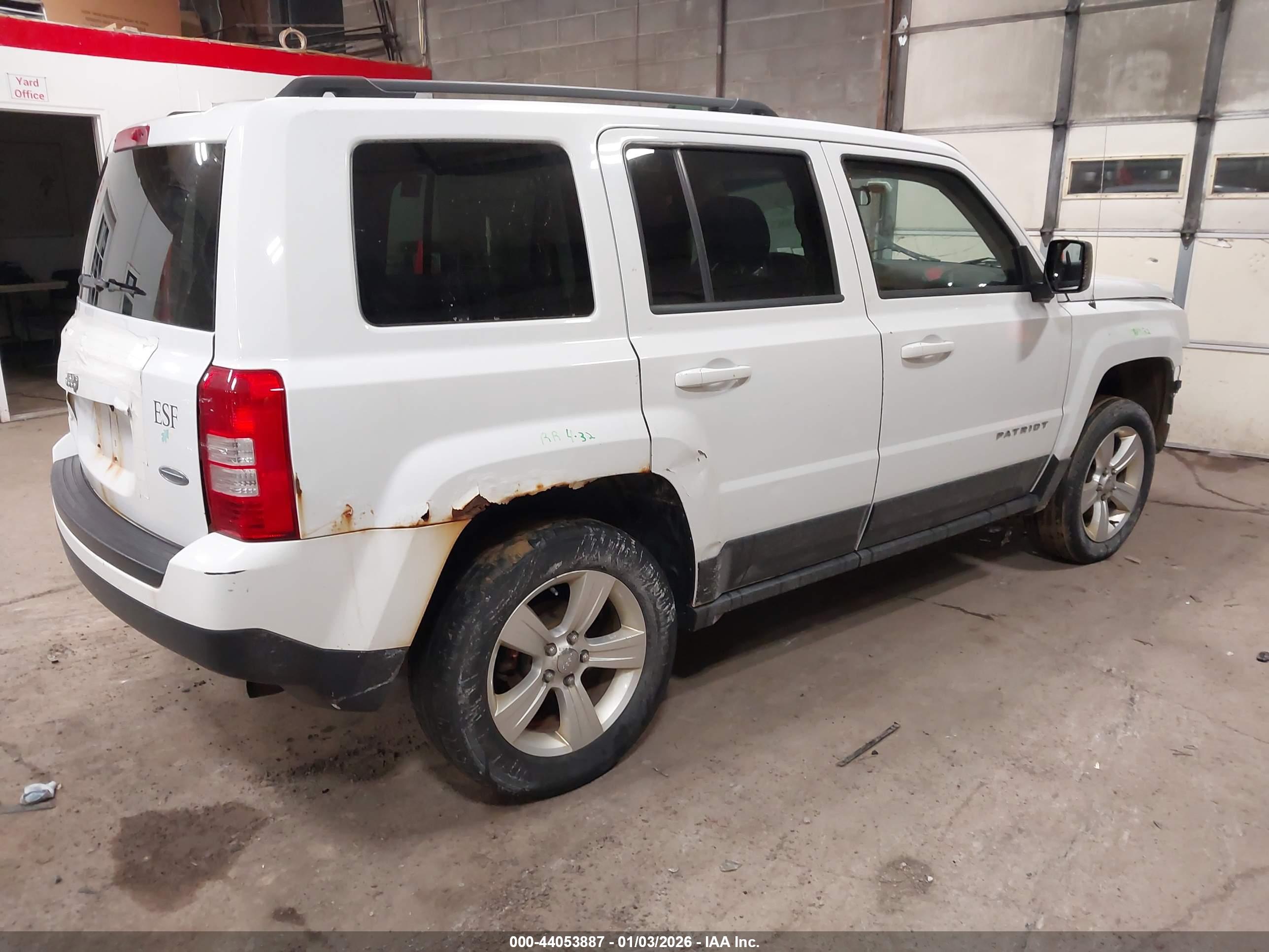JEEP PATRIOT image 4