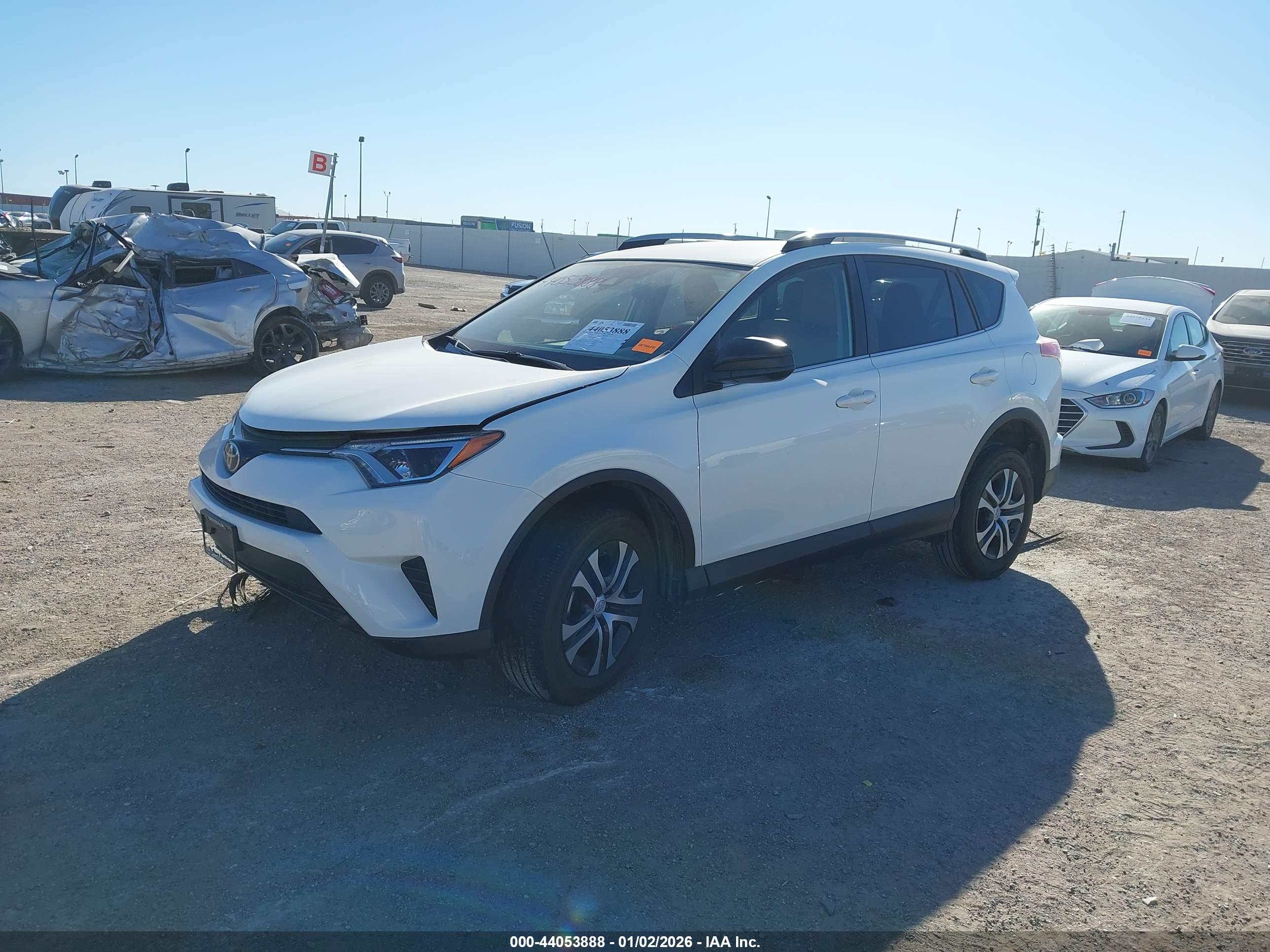 TOYOTA RAV4 image 2