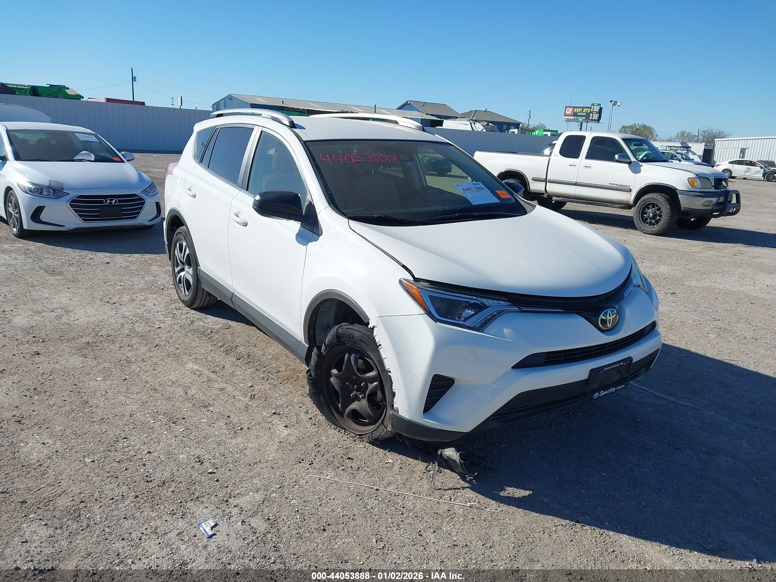 TOYOTA RAV4 image 6