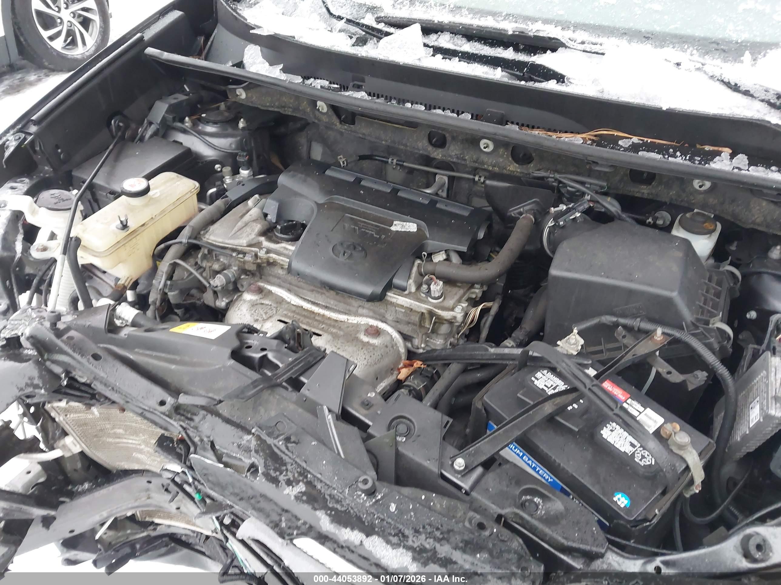 TOYOTA RAV4 image 10