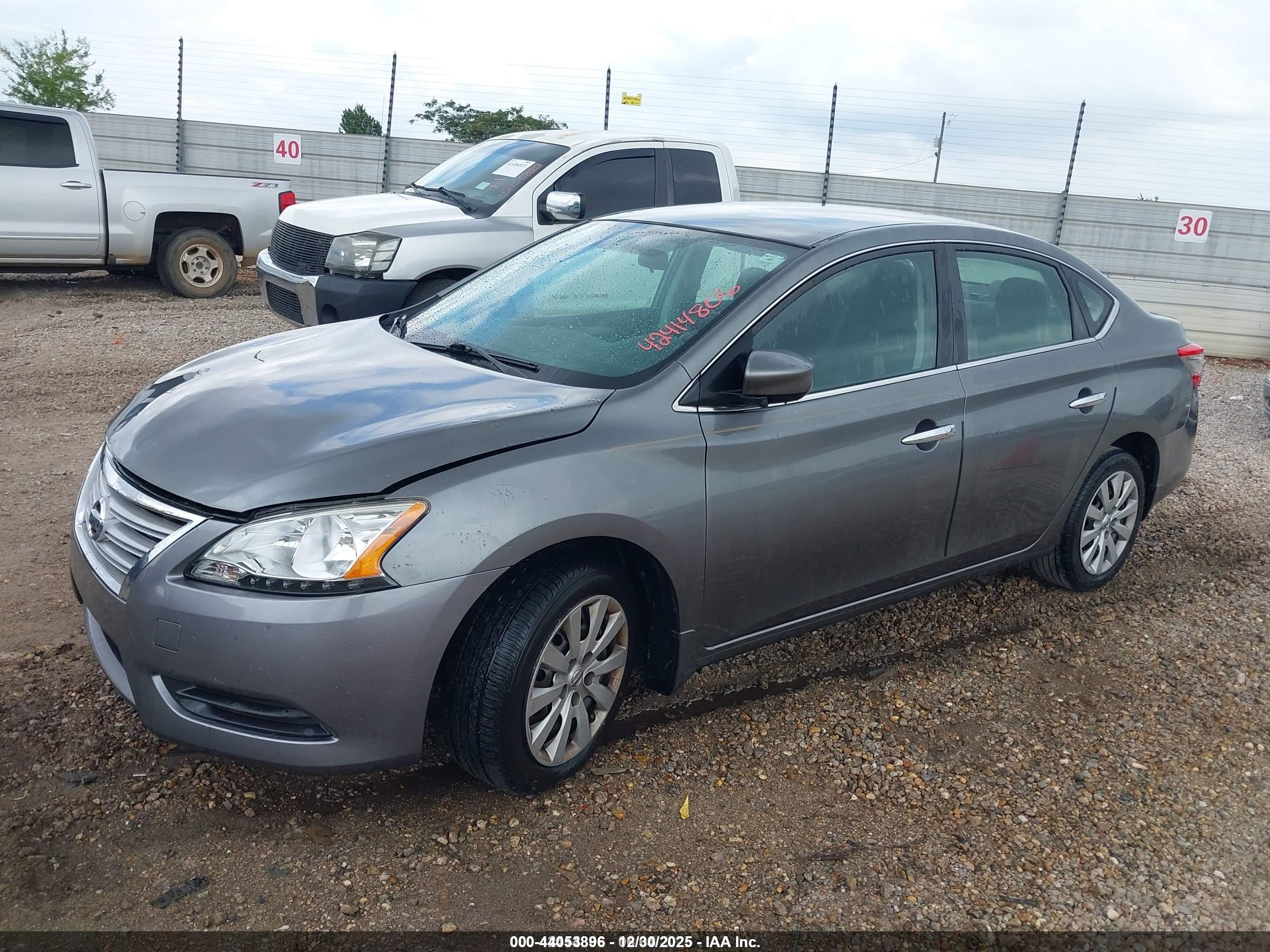 NISSAN SENTRA image 2