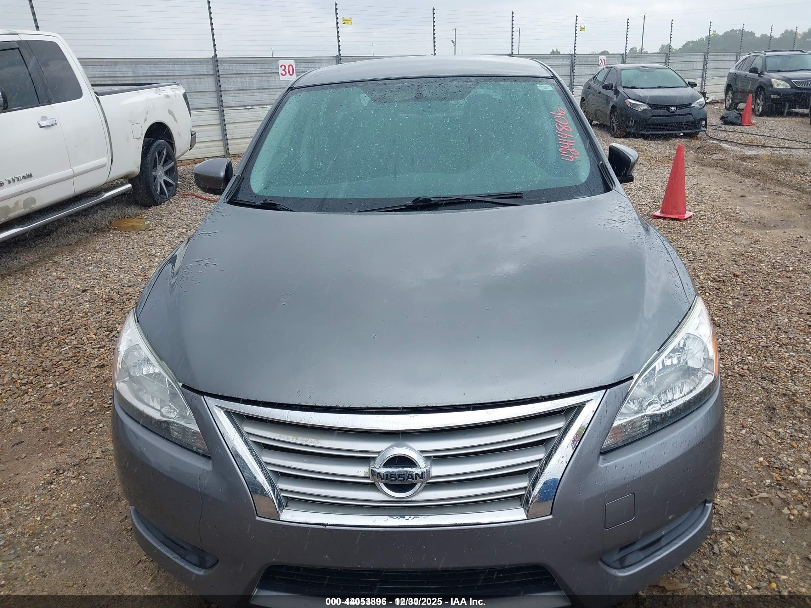 NISSAN SENTRA image 6