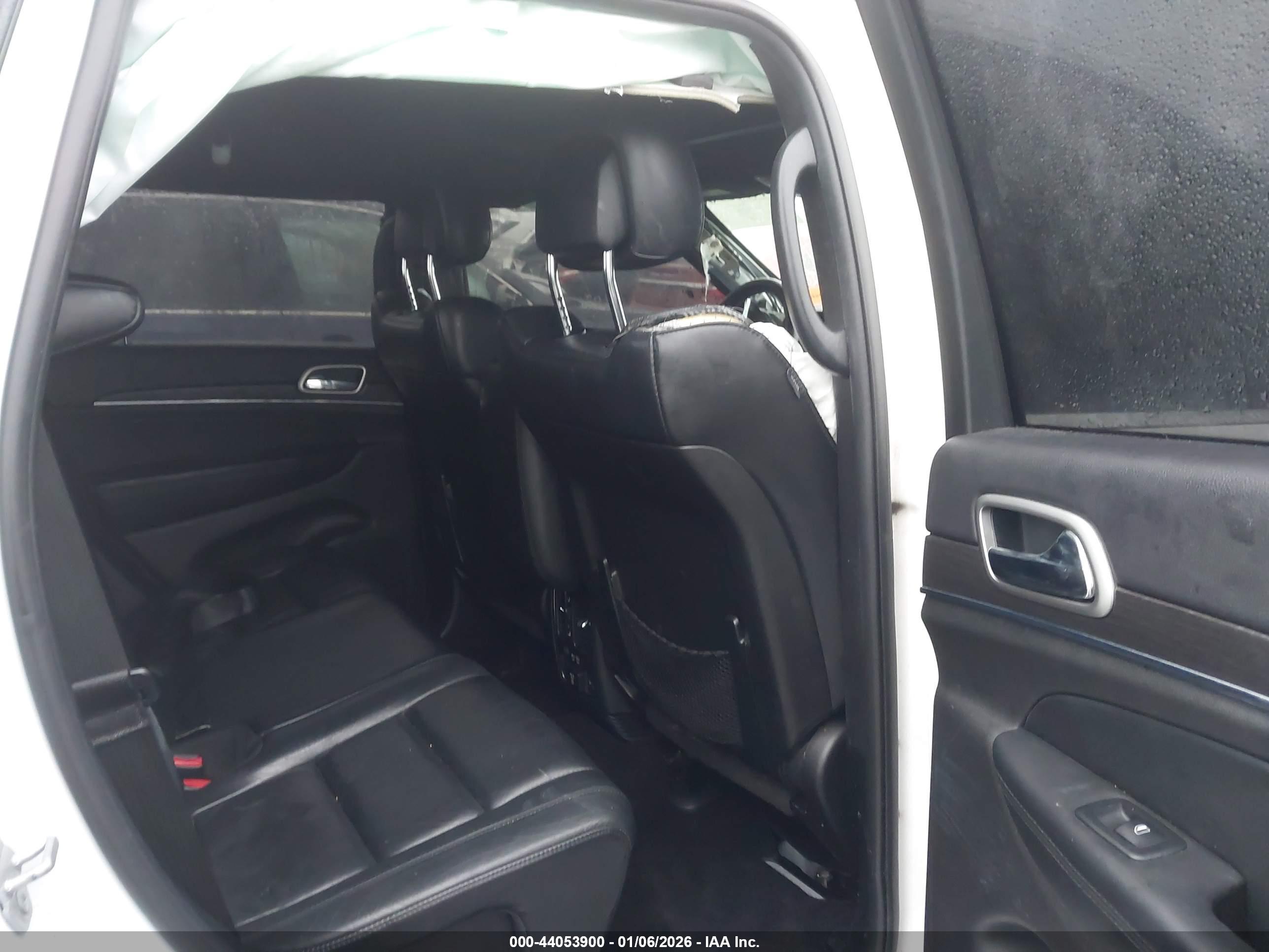 JEEP GRAND image 8