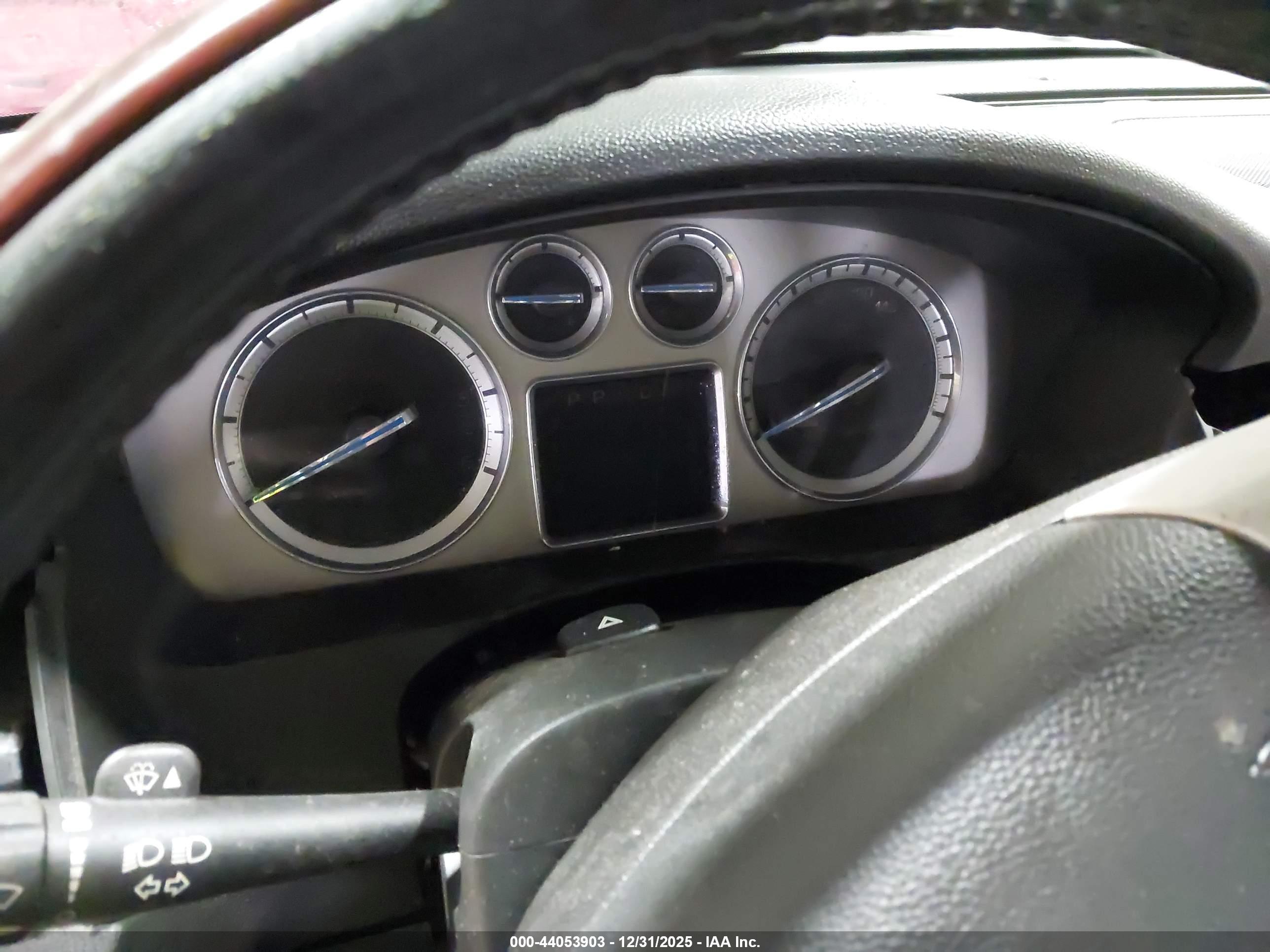 CADILLAC ESCALADE image 7