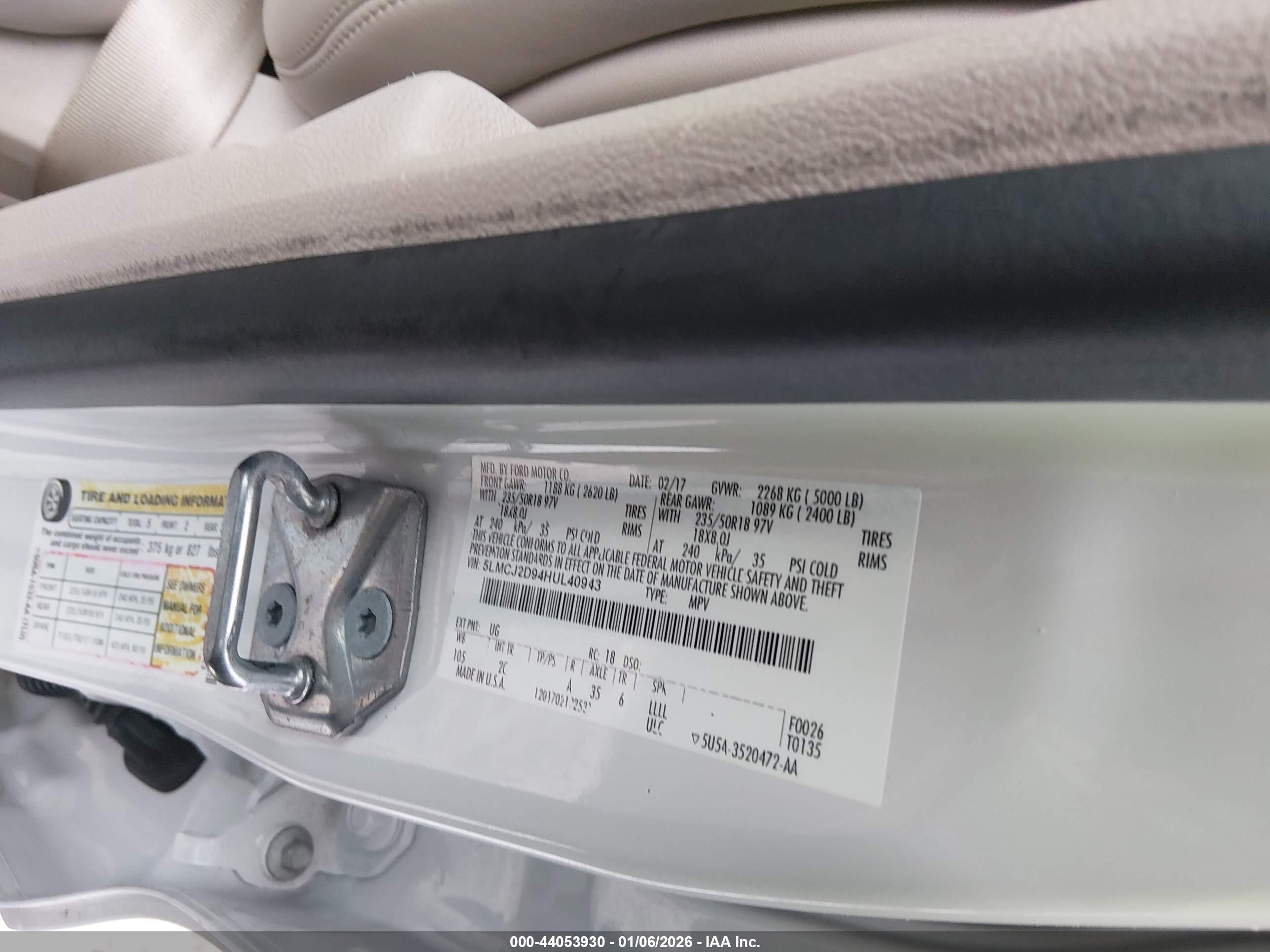 LINCOLN MKC image 9