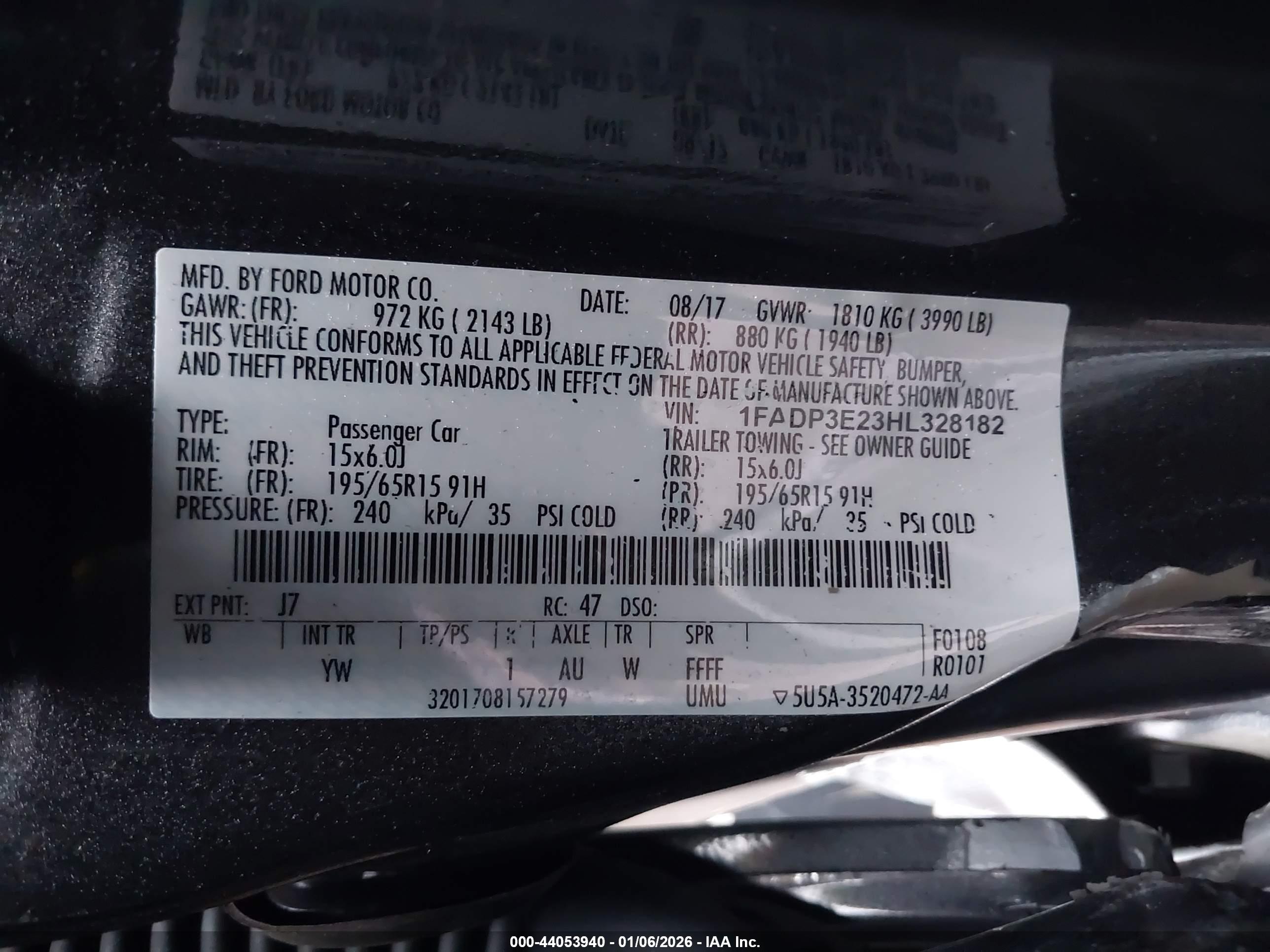 FORD FOCUS image 9