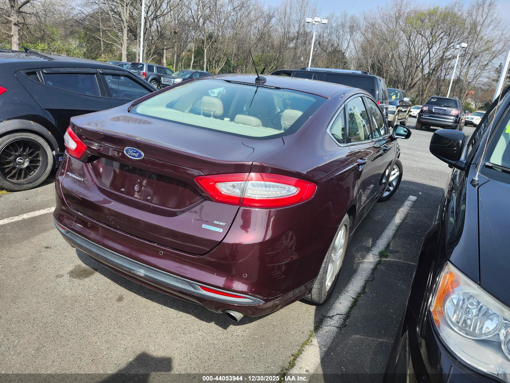 FORD FUSION image 4