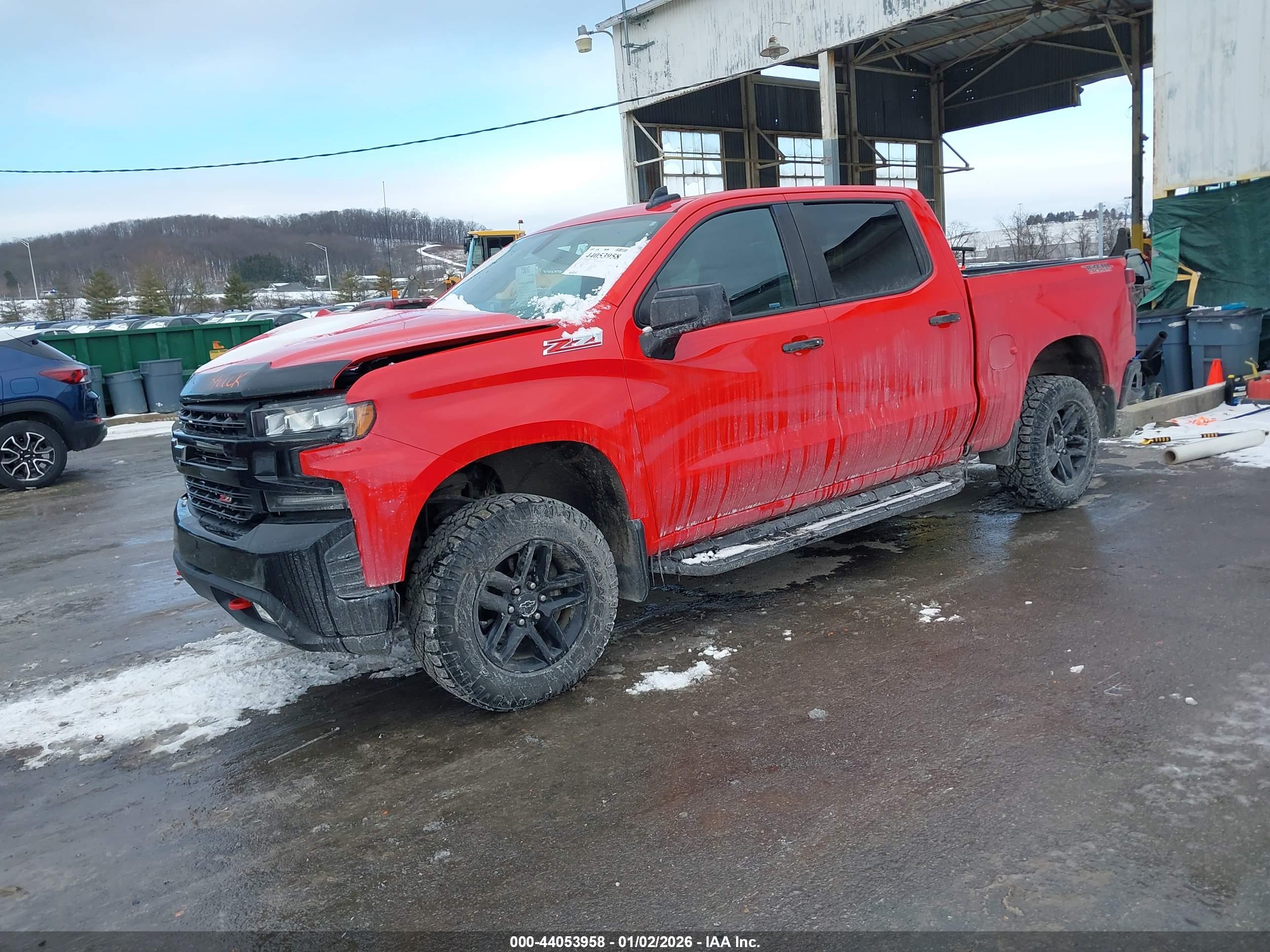 CHEVROLET SILVERADO image 2