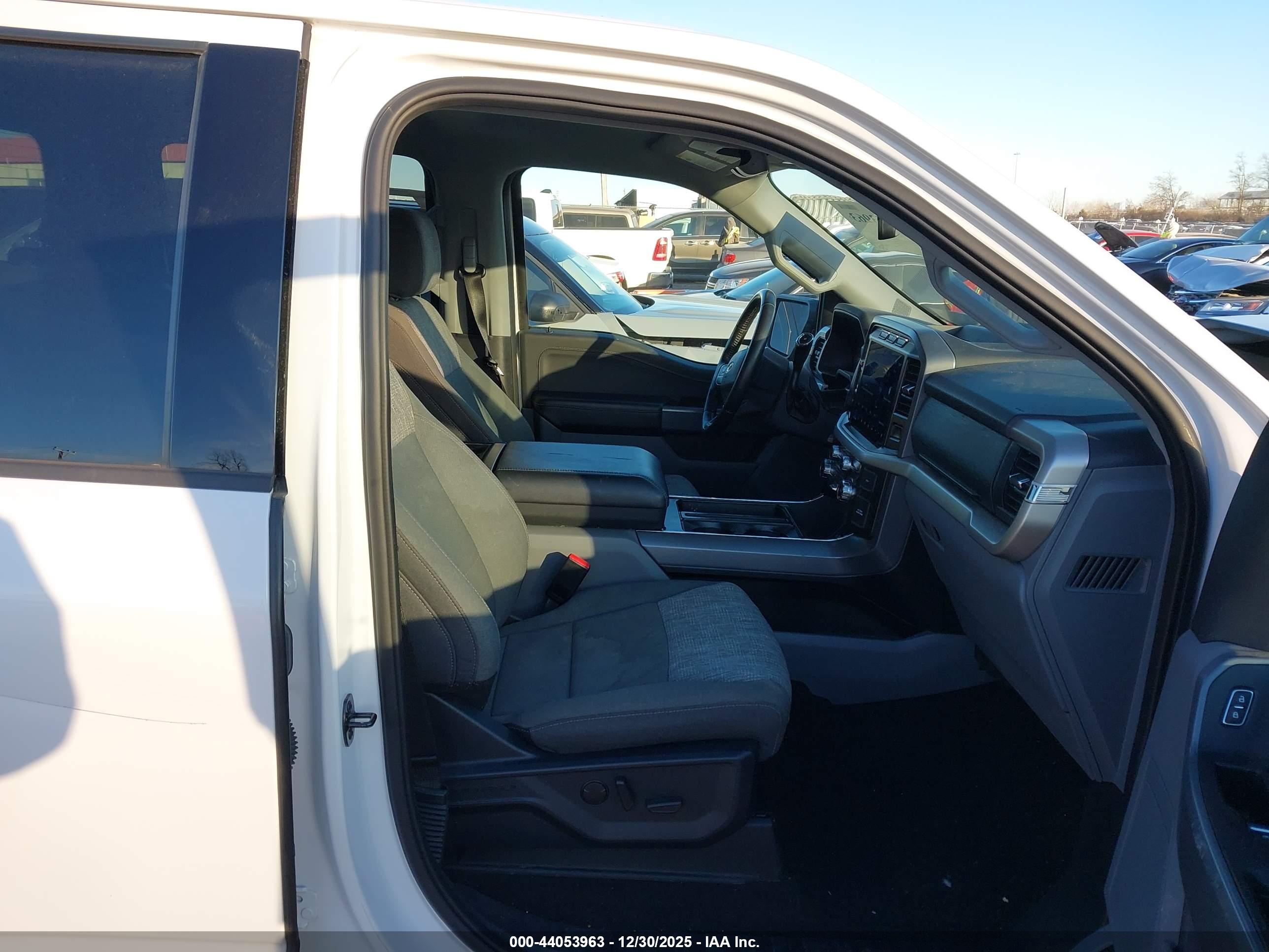 FORD F-150 image 5