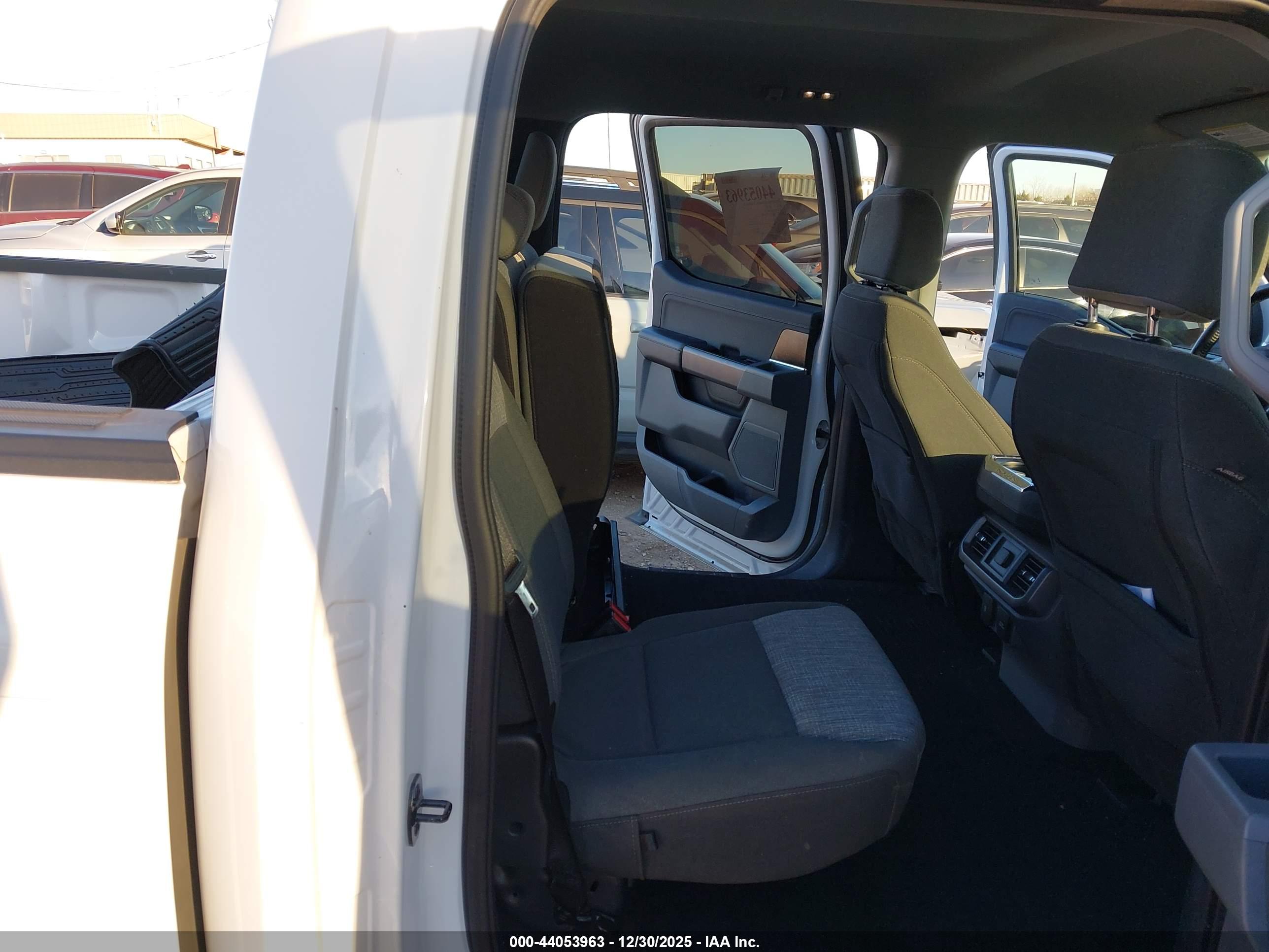 FORD F-150 image 8