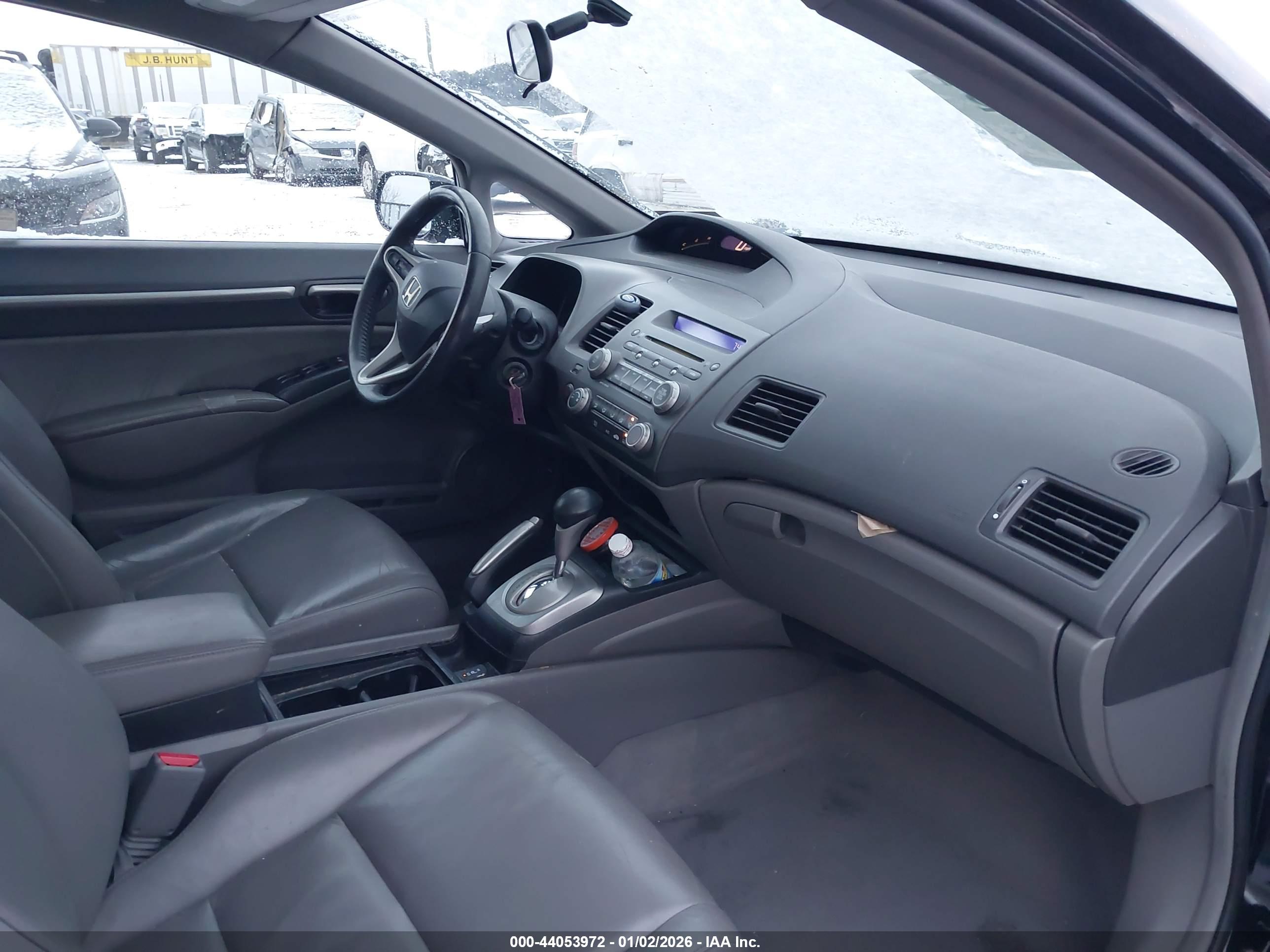 HONDA CIVIC image 5