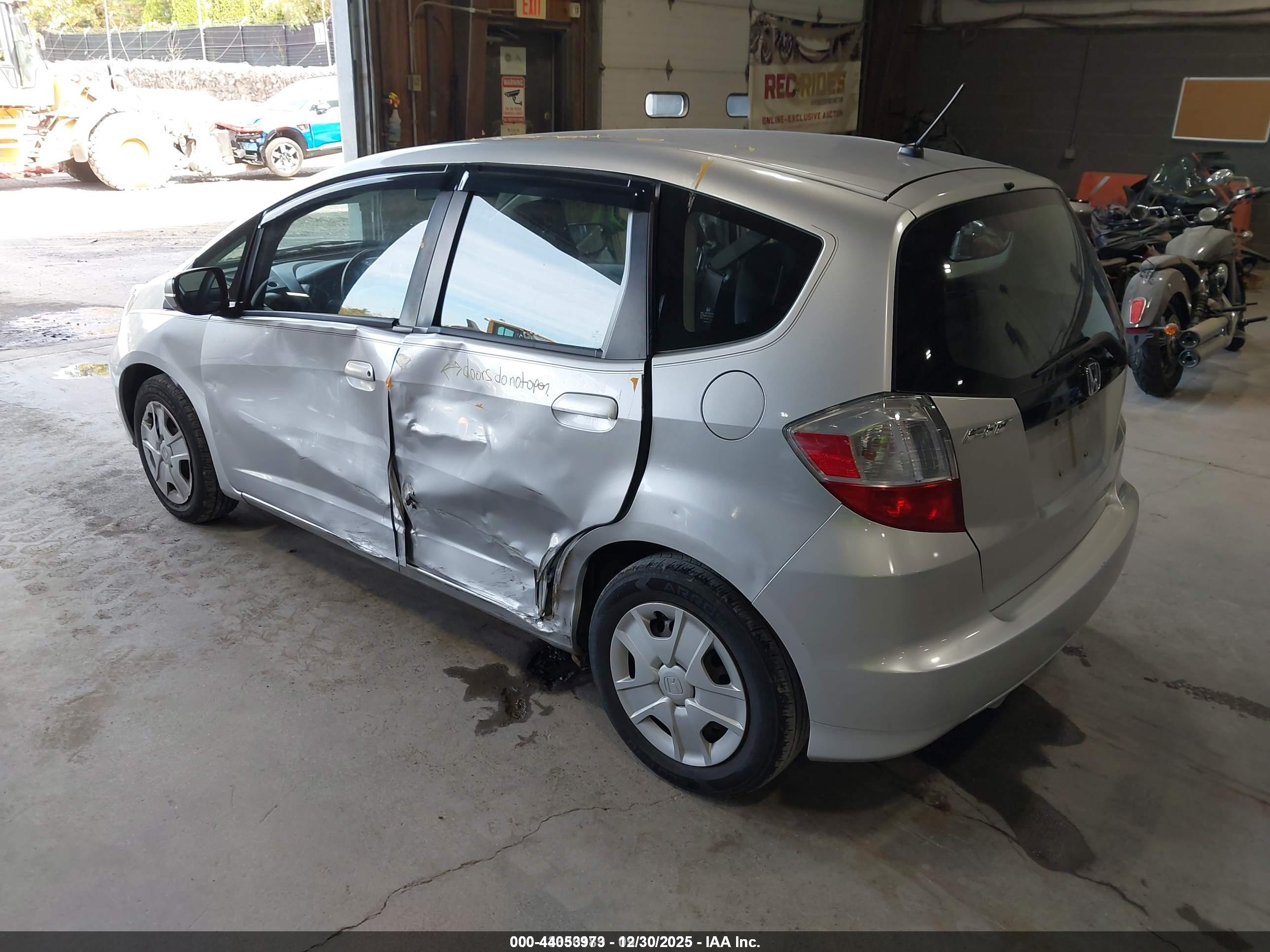 HONDA FIT image 3