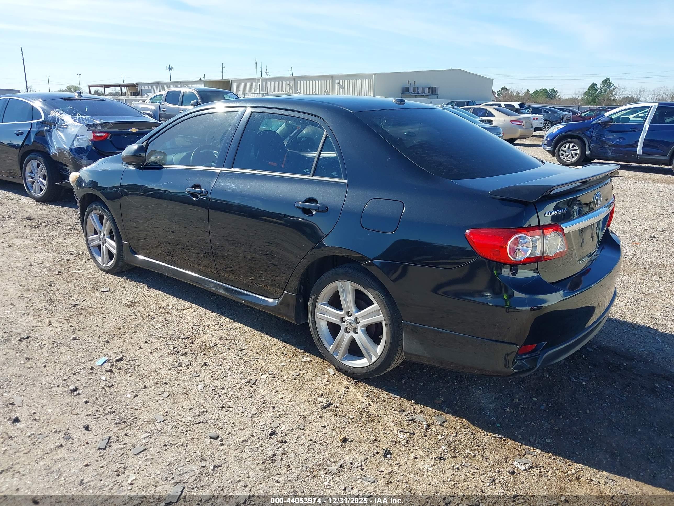 TOYOTA COROLLA image 3