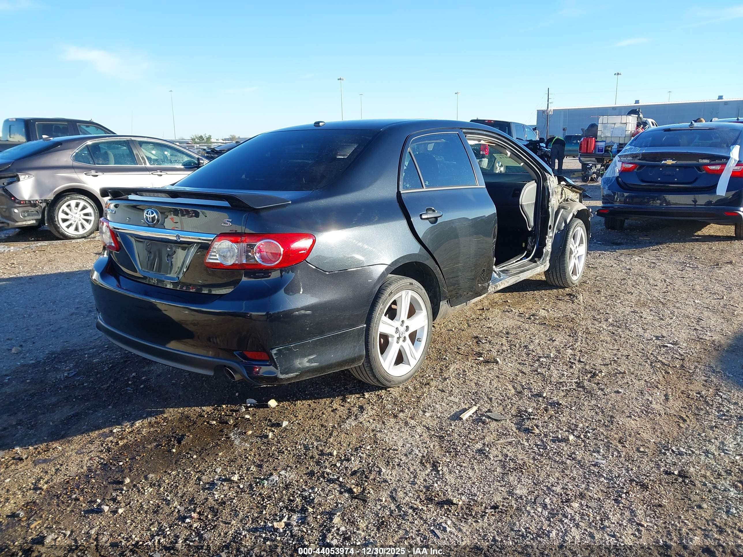 TOYOTA COROLLA image 4