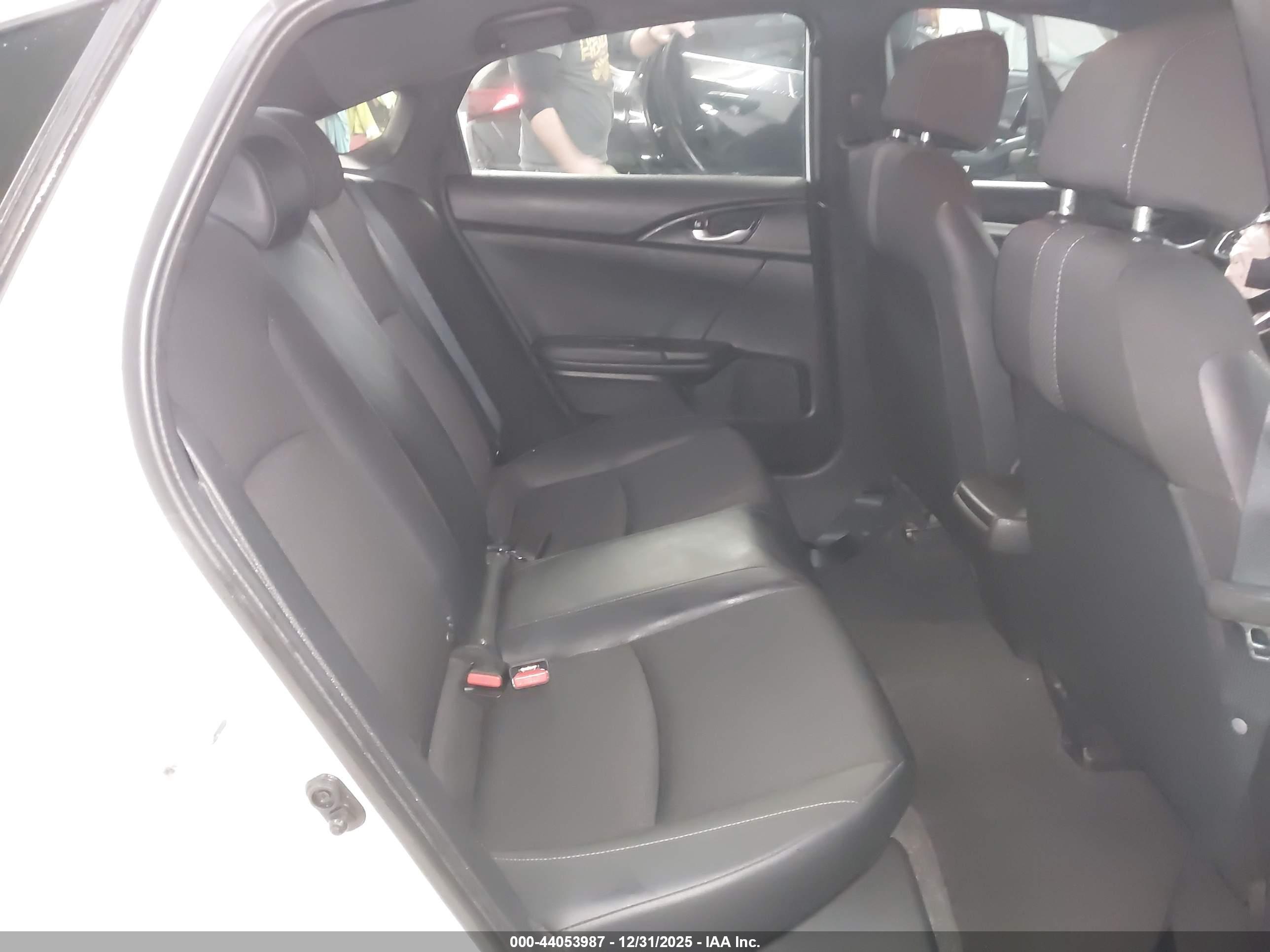 HONDA CIVIC image 8