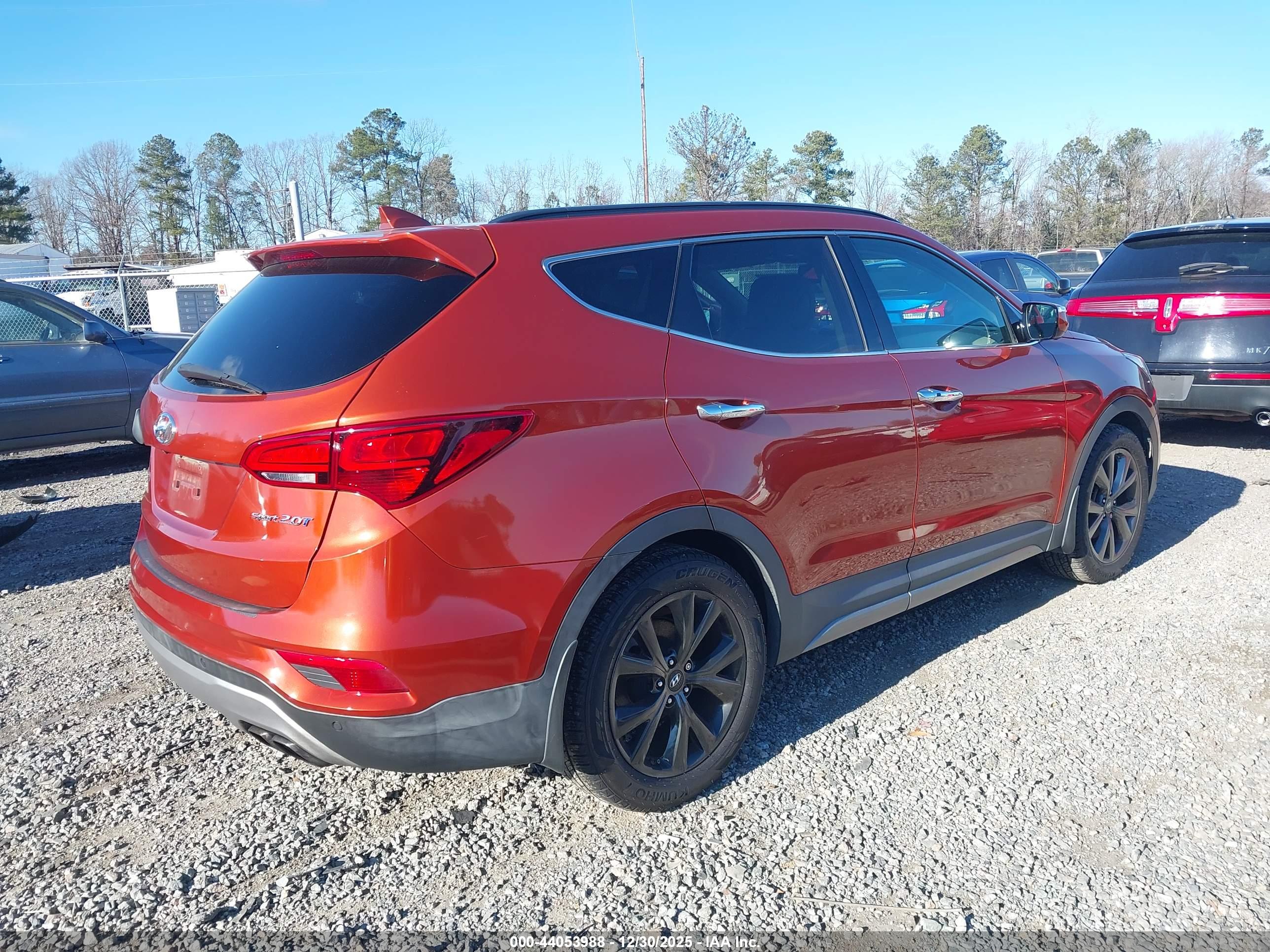 HYUNDAI SANTA image 4