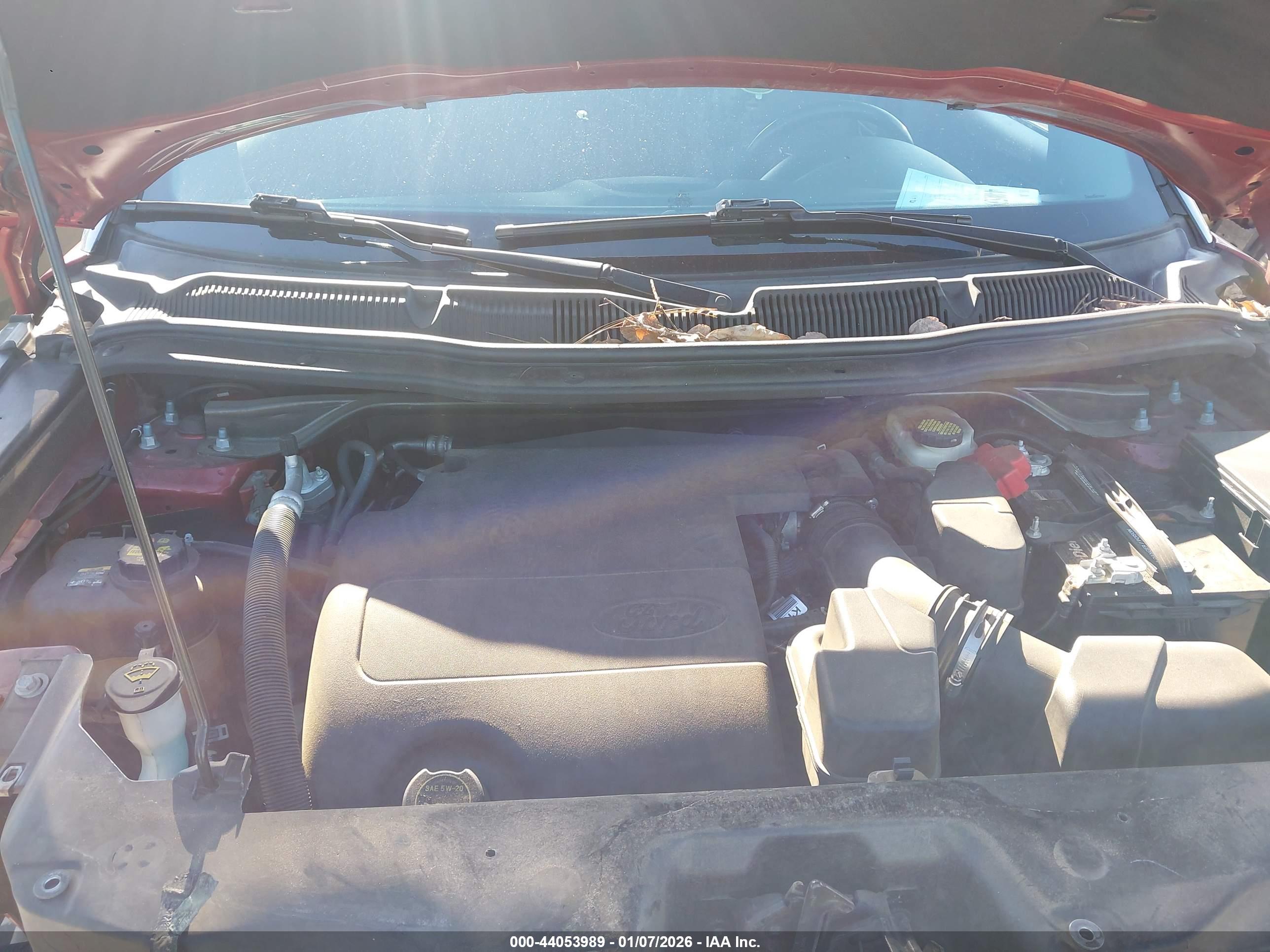 FORD EXPLORER image 10