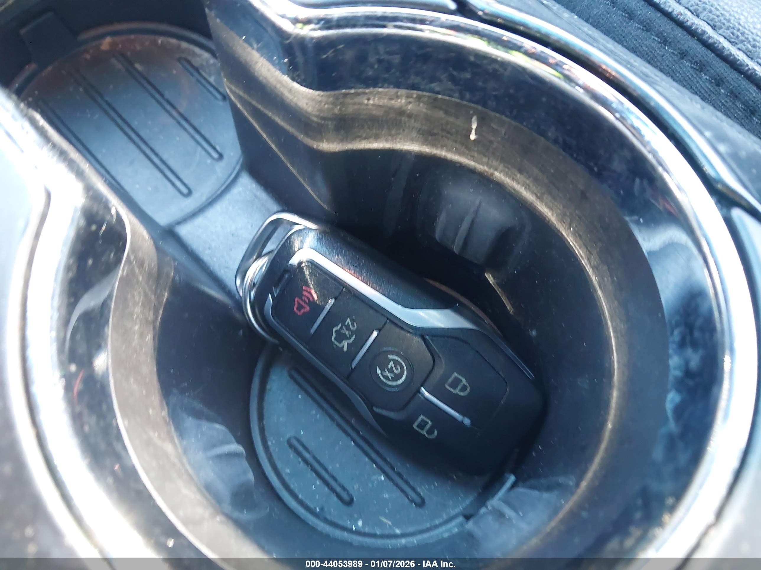 FORD EXPLORER image 11