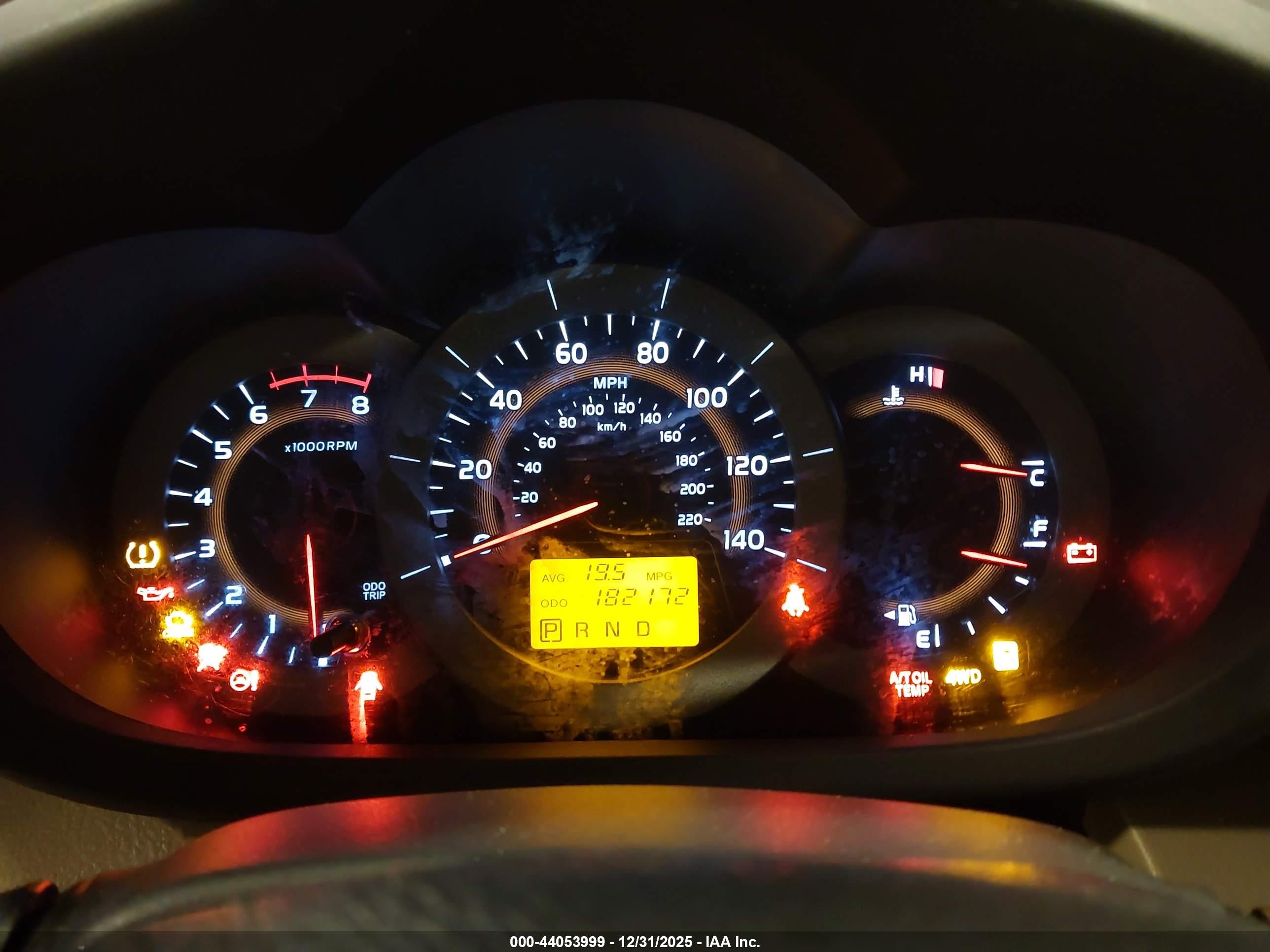 TOYOTA RAV4 image 7