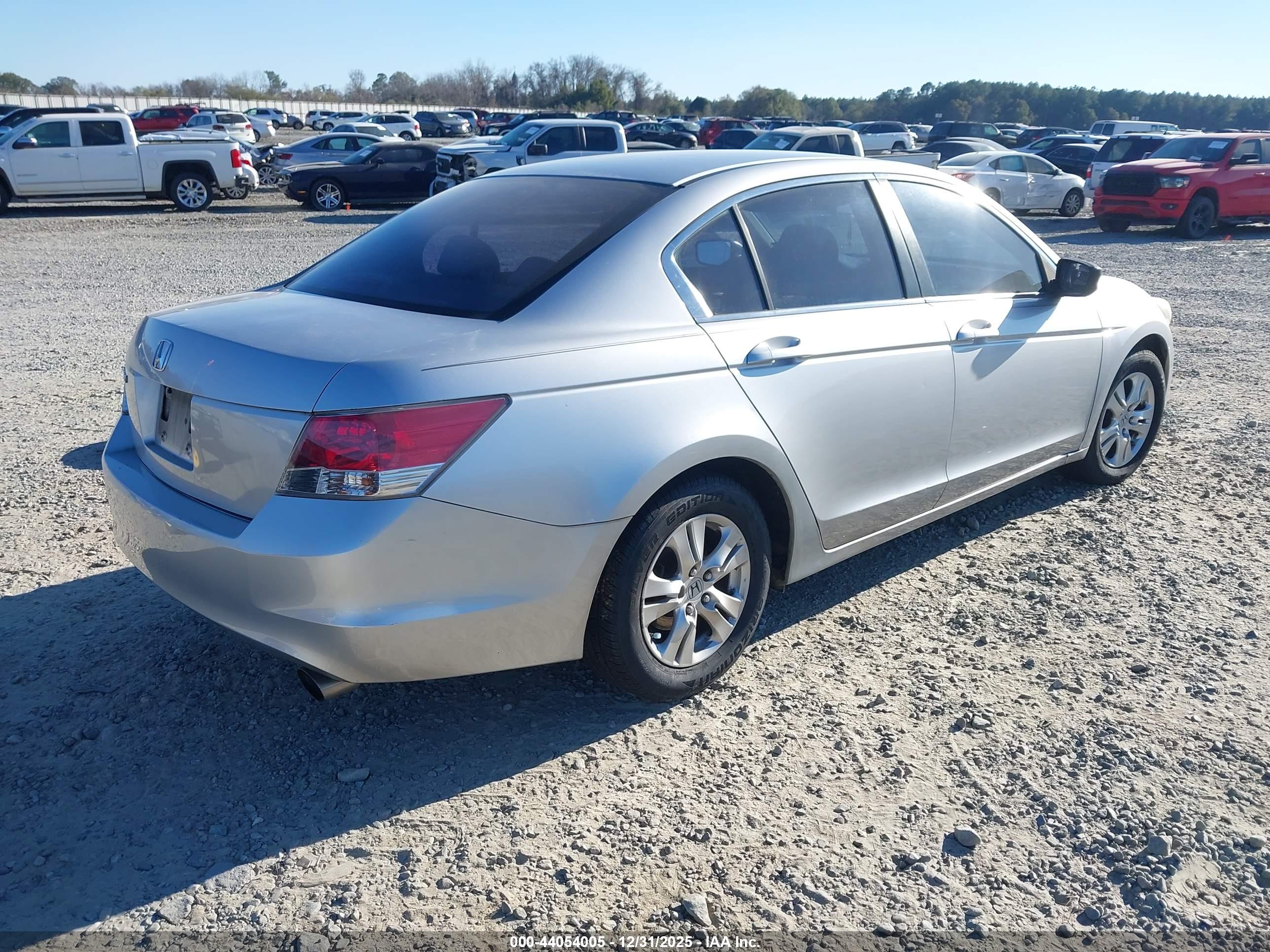 HONDA ACCORD image 4