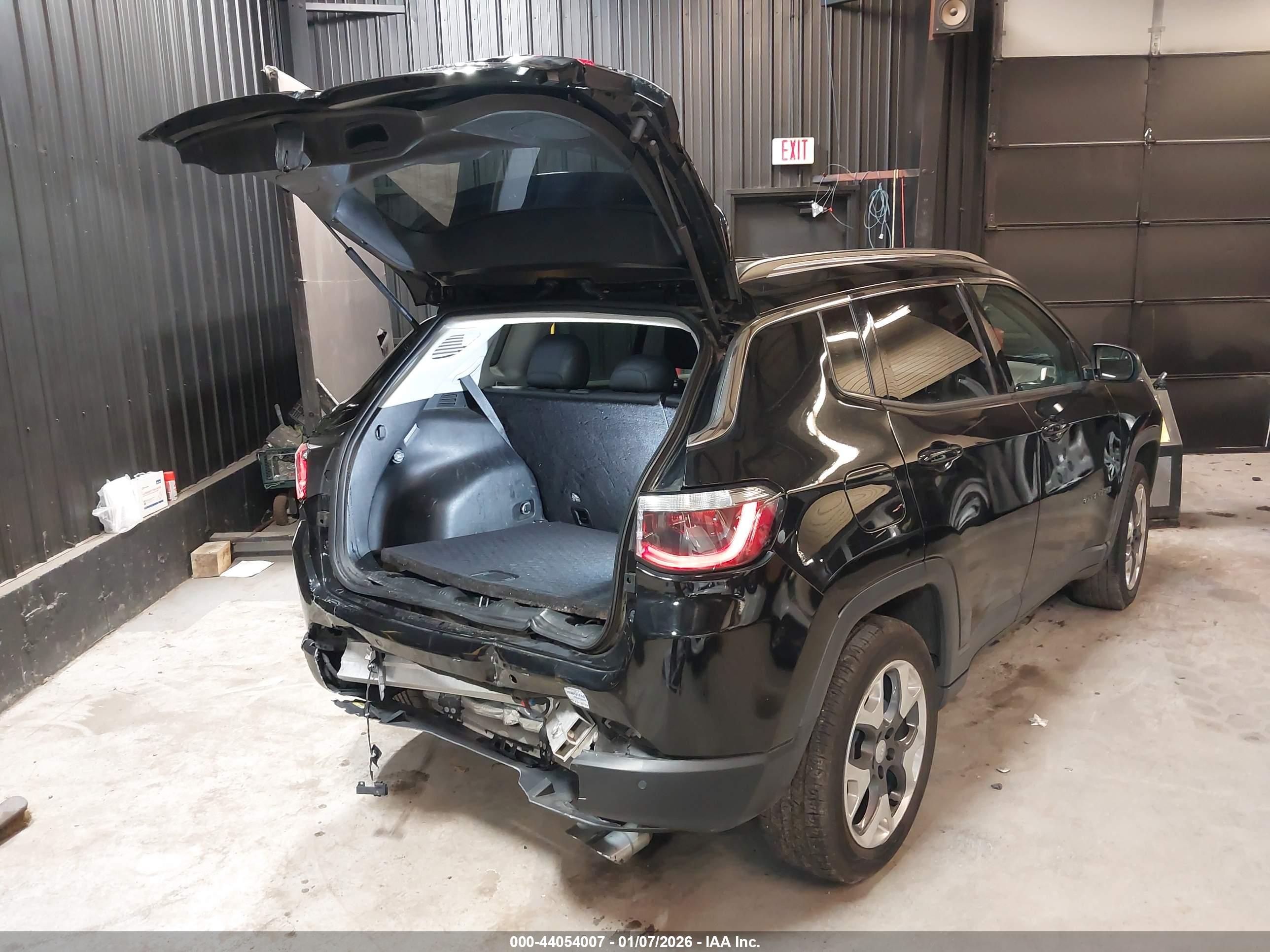 JEEP COMPASS image 4