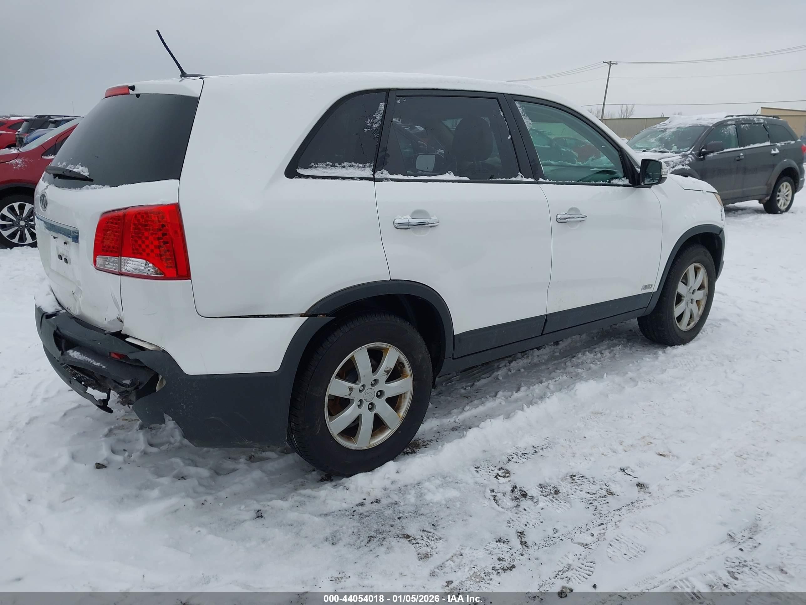 KIA SORENTO image 4