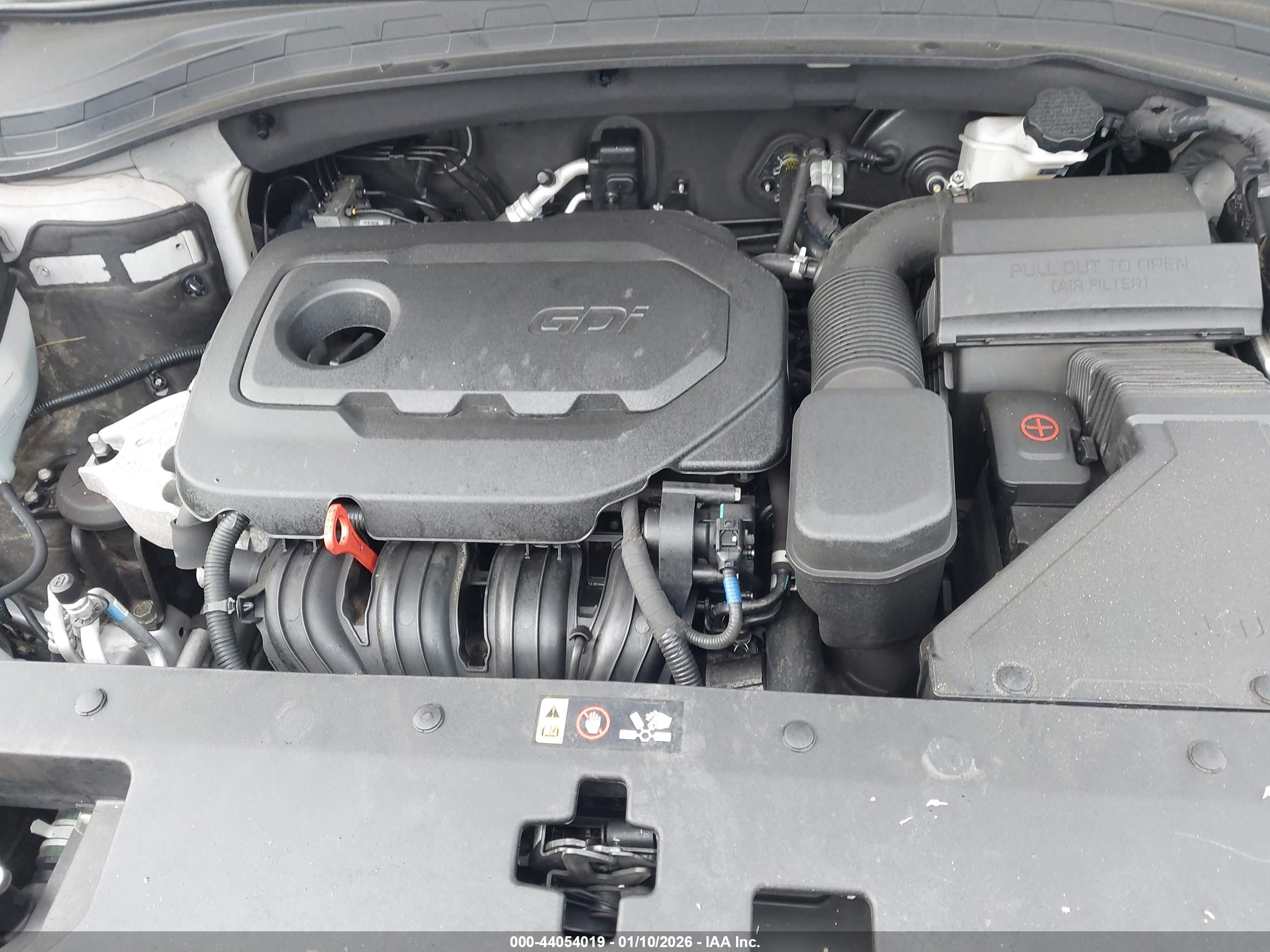 HYUNDAI SANTA image 10