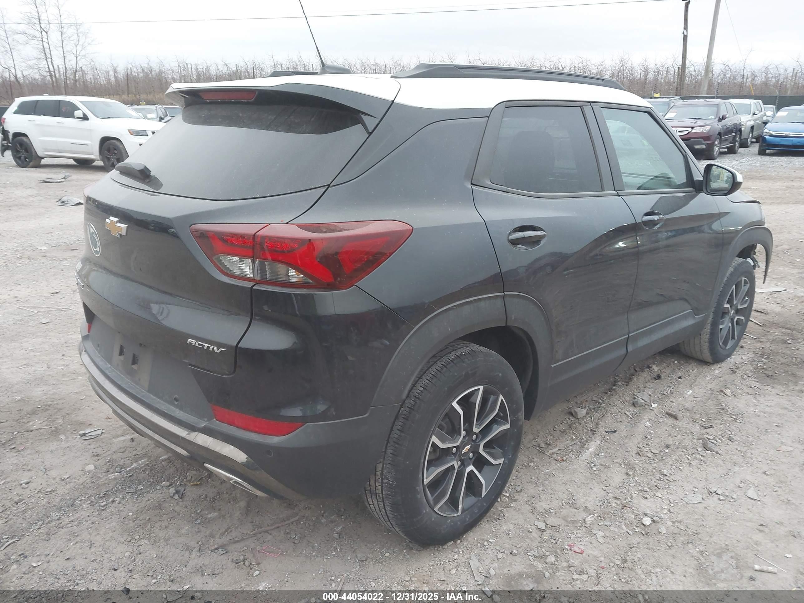 CHEVROLET TRAILBLAZER image 4