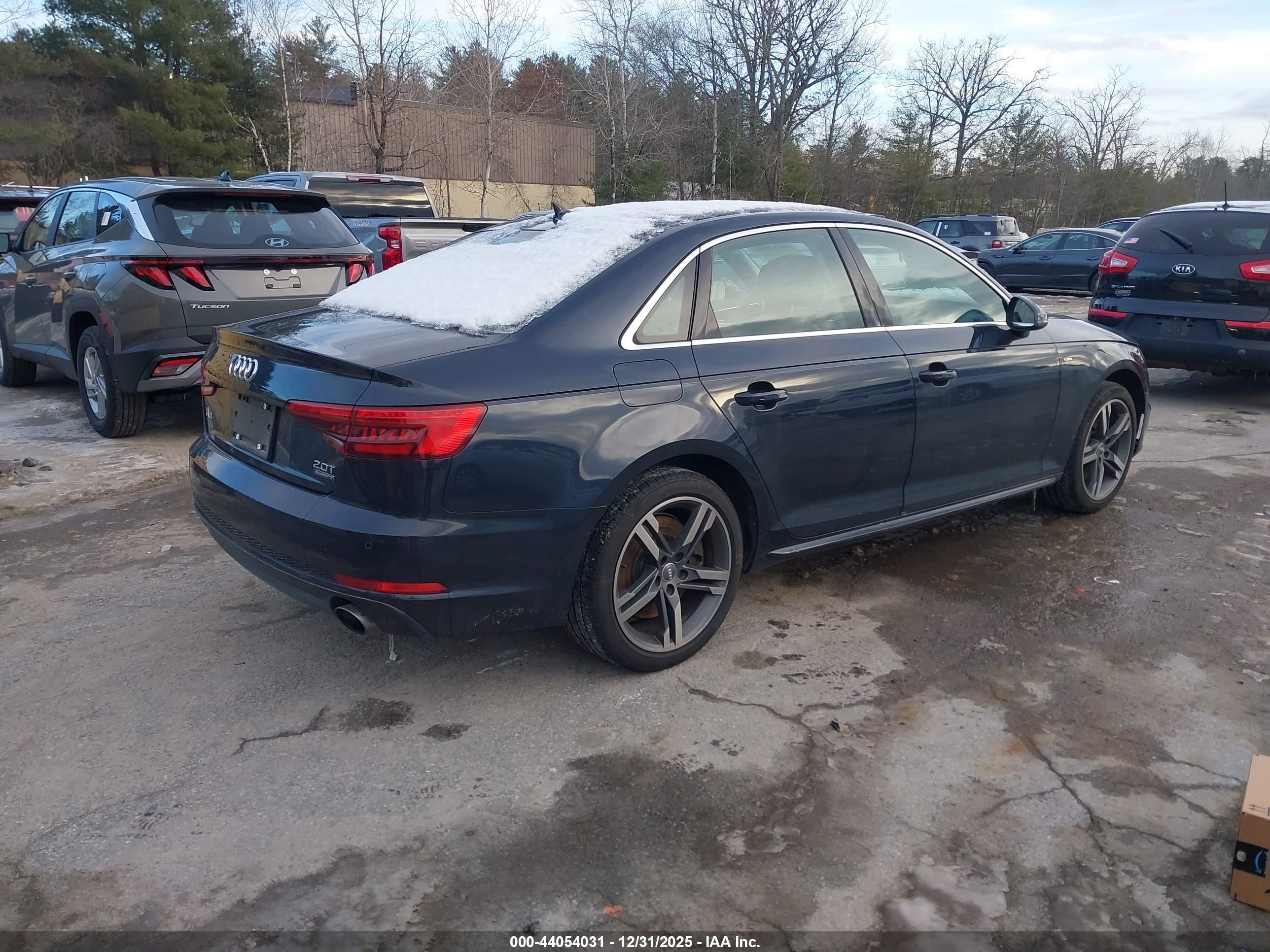AUDI A4 image 4
