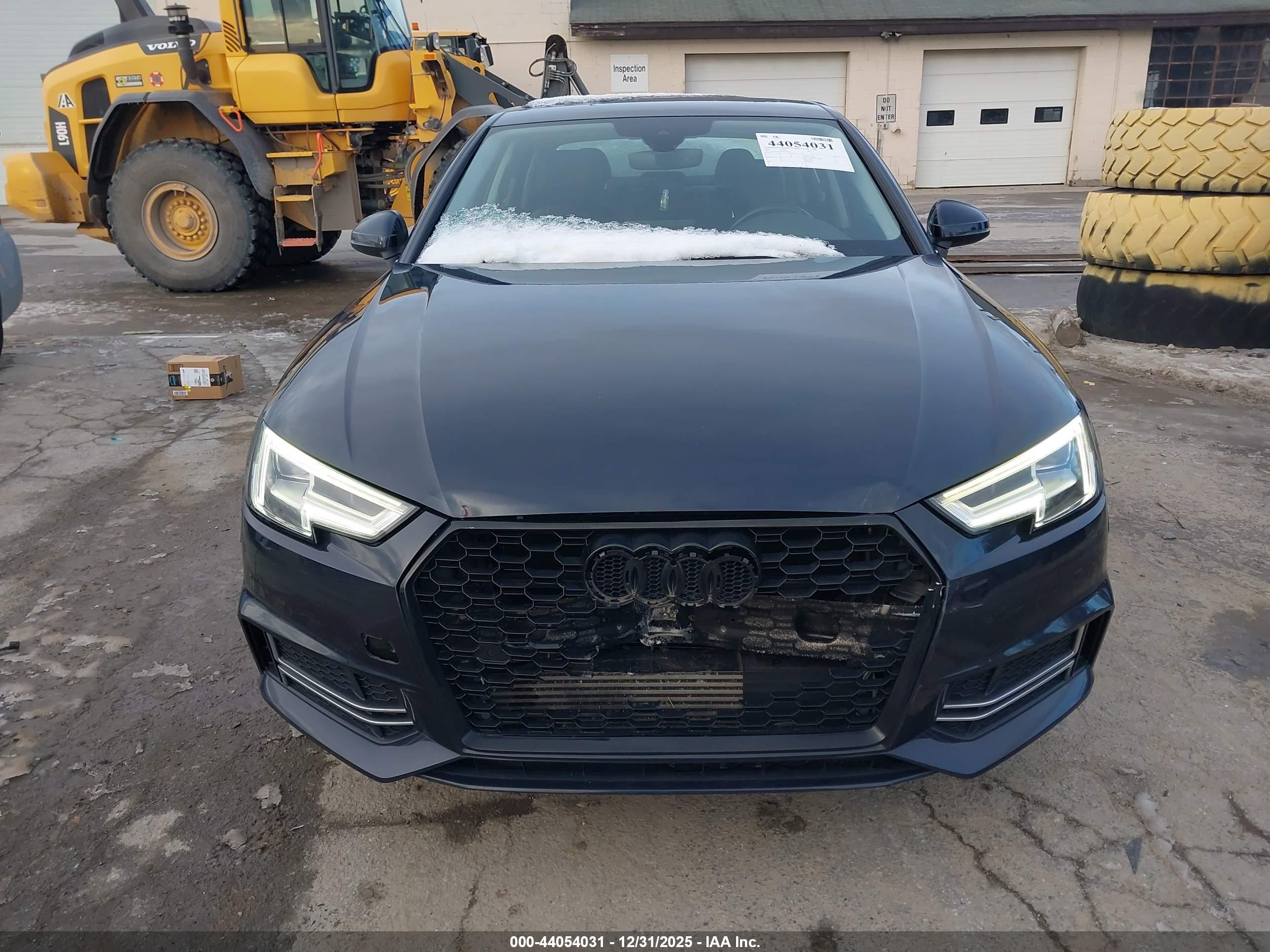 AUDI A4 image 6
