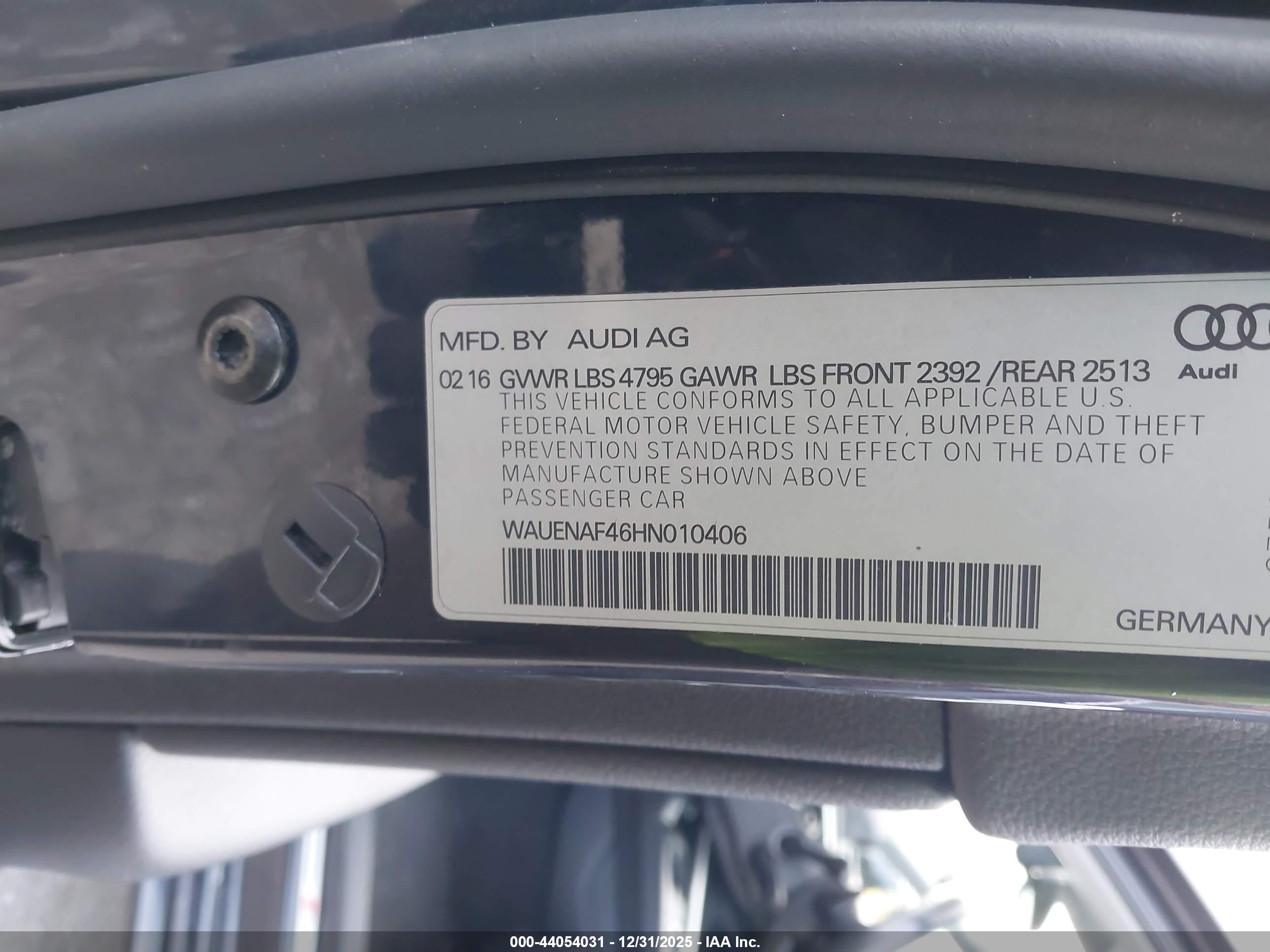 AUDI A4 image 9