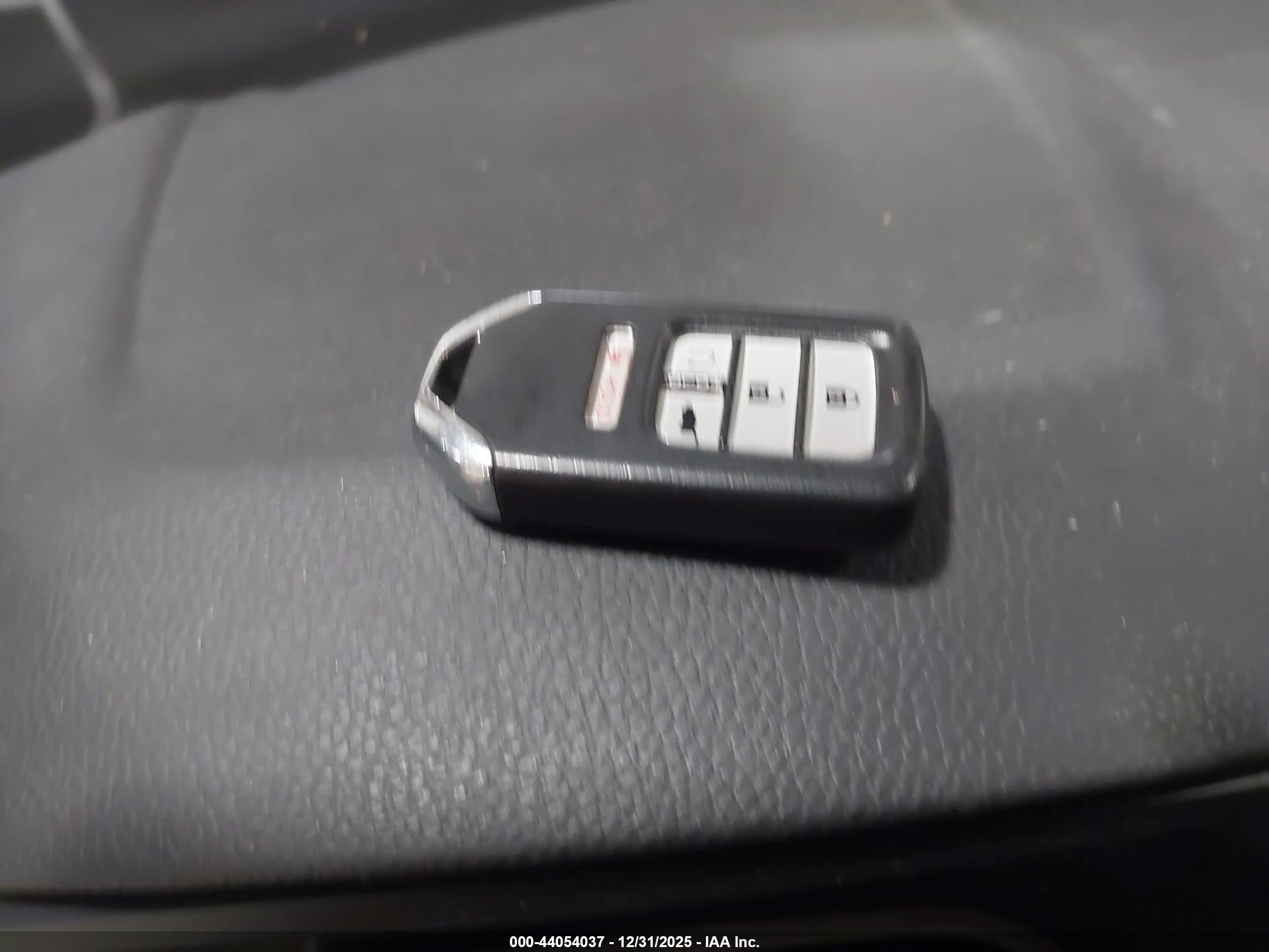 HONDA CR-V image 11