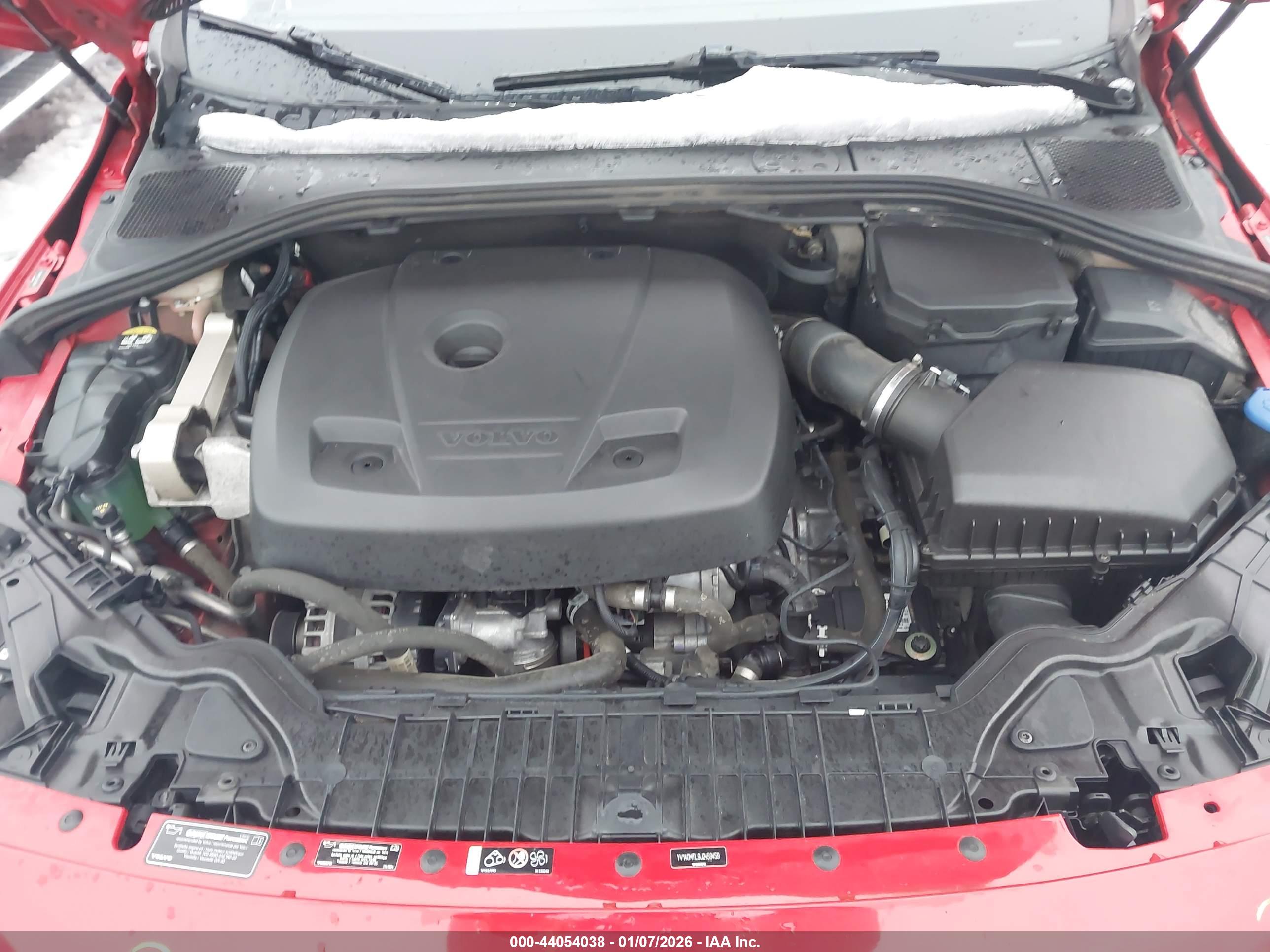 VOLVO S60 image 10