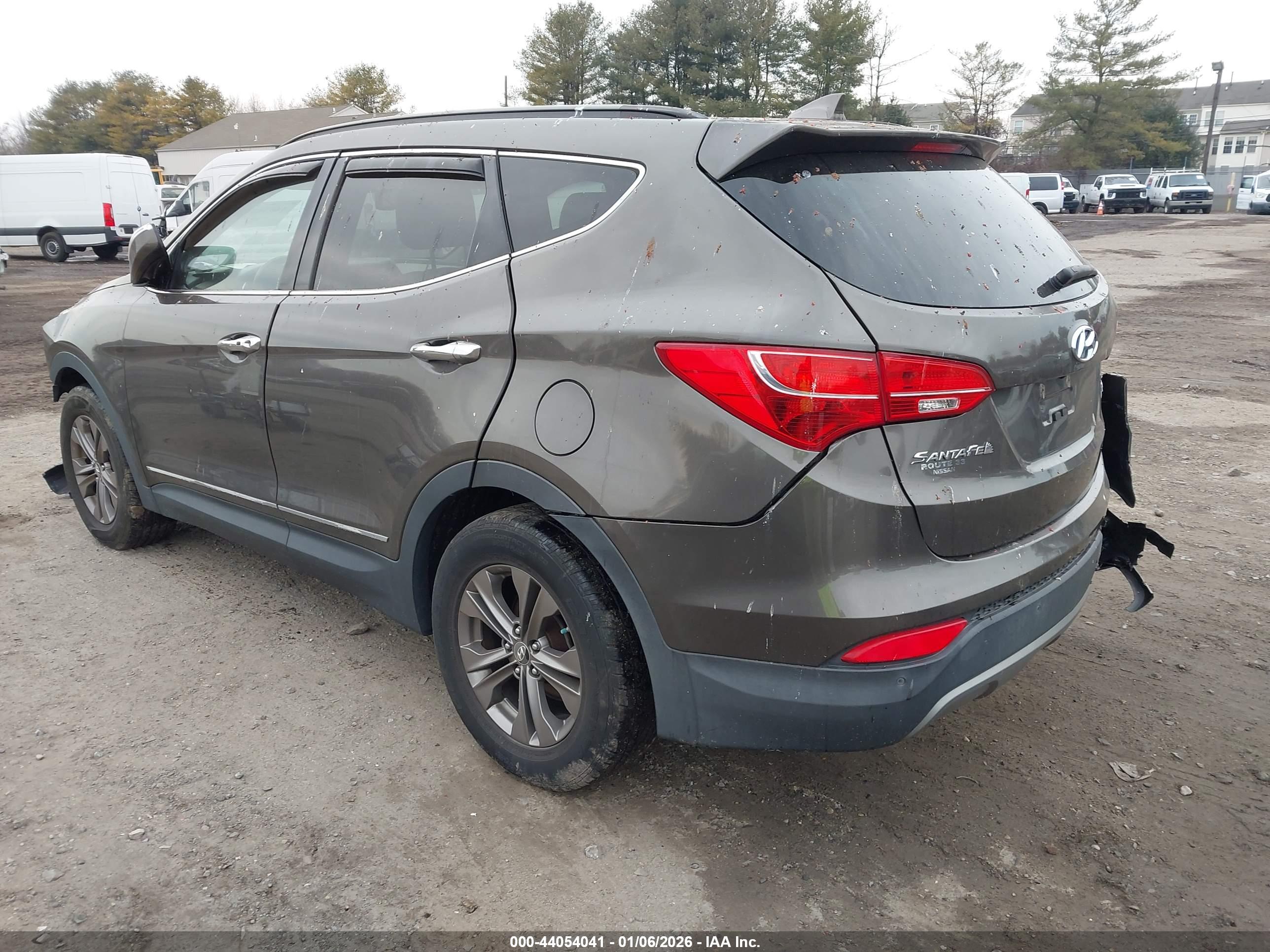 HYUNDAI SANTA image 3